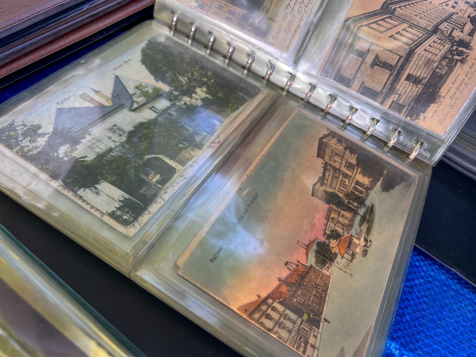 Zdjęcie w galerii na portalu naszraciborz.pl: Starych rzeczy się nie wyrzuca! Jarmark na Granicy pęka w szwach wiadomości z regionu