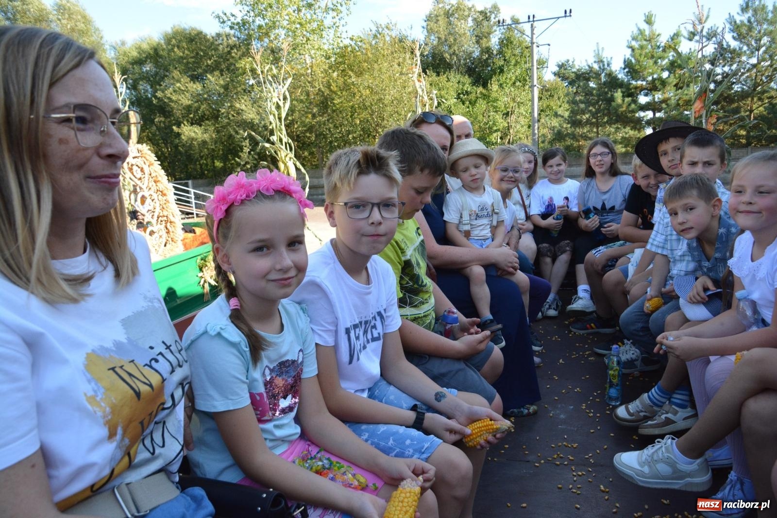 Zdjęcie w galerii na portalu naszraciborz.pl: Słoneczne zakończenie dożynek w Pietrowicach Wielkich [FOTO i WIDEO] wiadomości z regionu