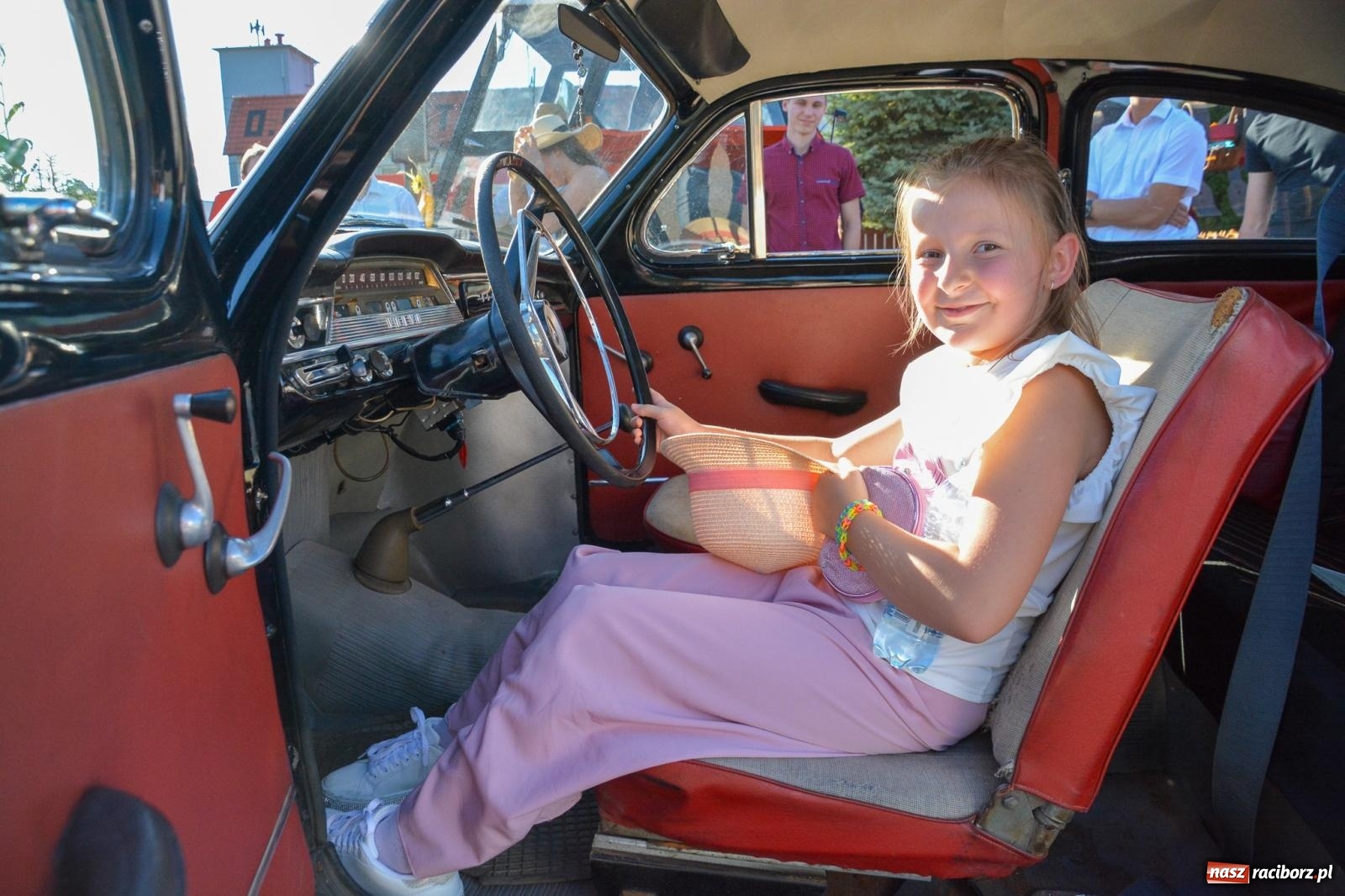 Zdjęcie w galerii na portalu naszraciborz.pl: Słoneczne zakończenie dożynek w Pietrowicach Wielkich [FOTO i WIDEO] wiadomości z regionu