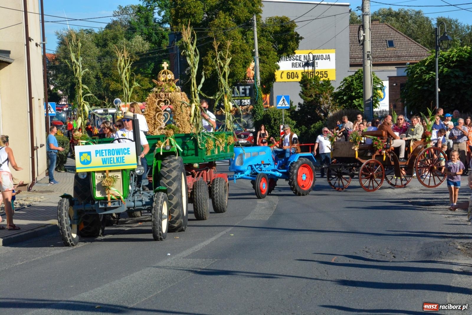Zdjęcie w galerii na portalu naszraciborz.pl: Słoneczne zakończenie dożynek w Pietrowicach Wielkich [FOTO i WIDEO] wiadomości z regionu
