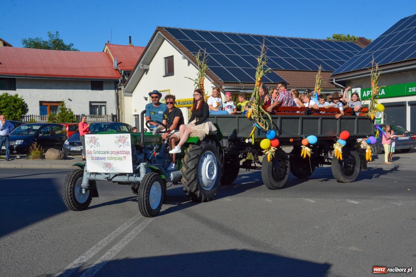 Zdjęcie w galerii na portalu naszraciborz.pl: Słoneczne zakończenie dożynek w Pietrowicach Wielkich [FOTO i WIDEO] wiadomości z regionu