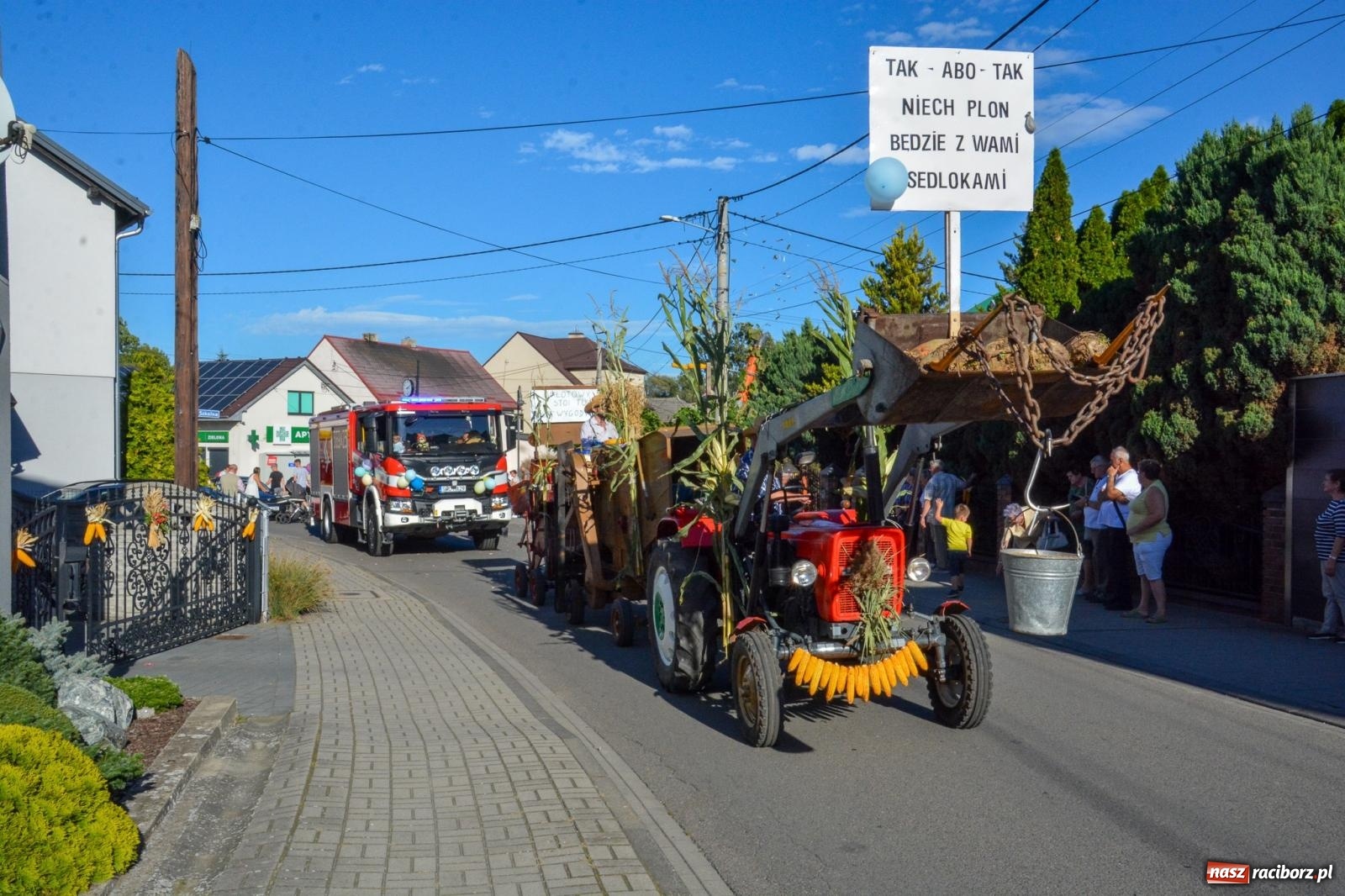Zdjęcie w galerii na portalu naszraciborz.pl: Słoneczne zakończenie dożynek w Pietrowicach Wielkich [FOTO i WIDEO] wiadomości z regionu