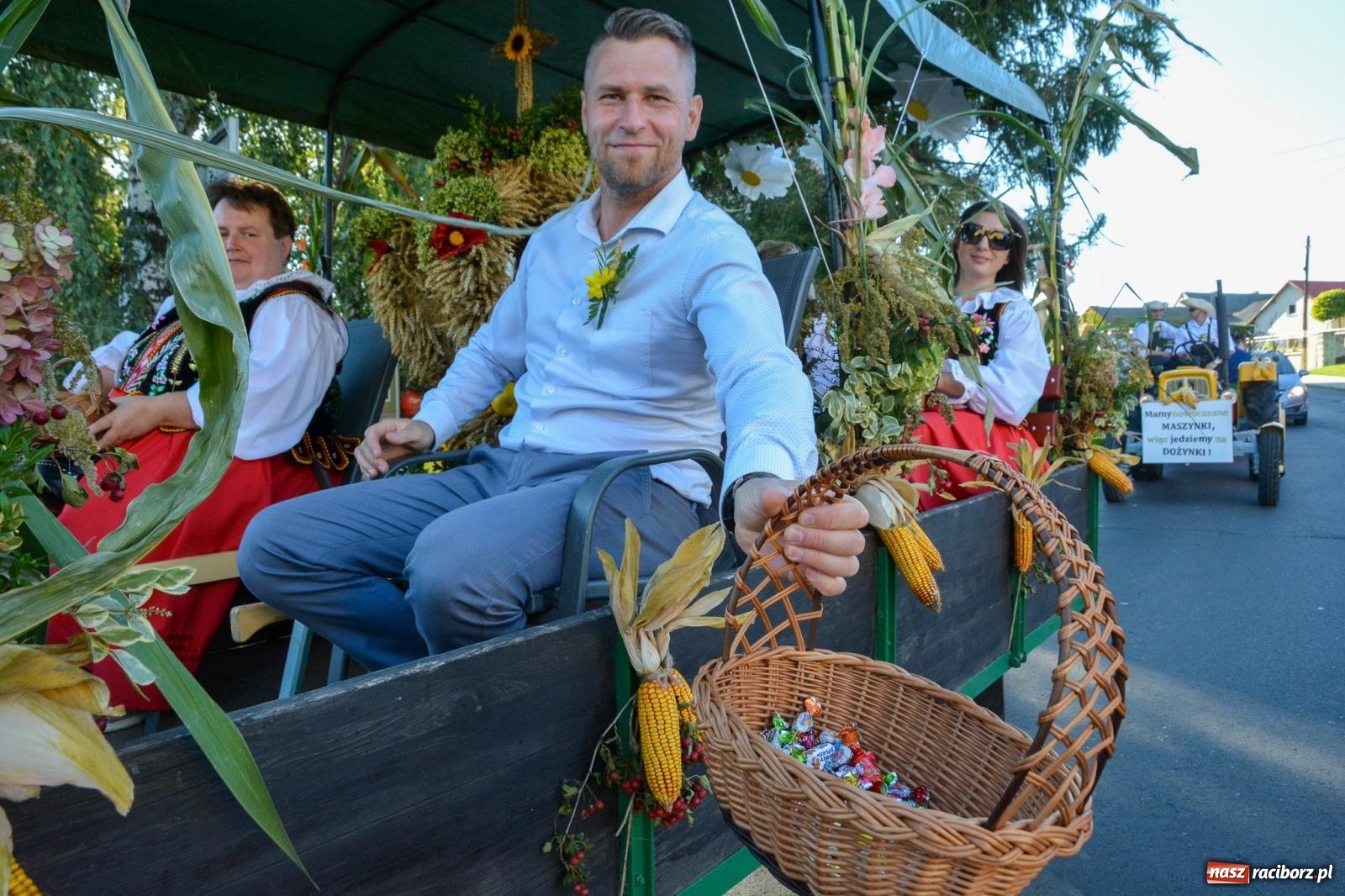 Zdjęcie w galerii na portalu naszraciborz.pl: Słoneczne zakończenie dożynek w Pietrowicach Wielkich [FOTO i WIDEO] wiadomości z regionu