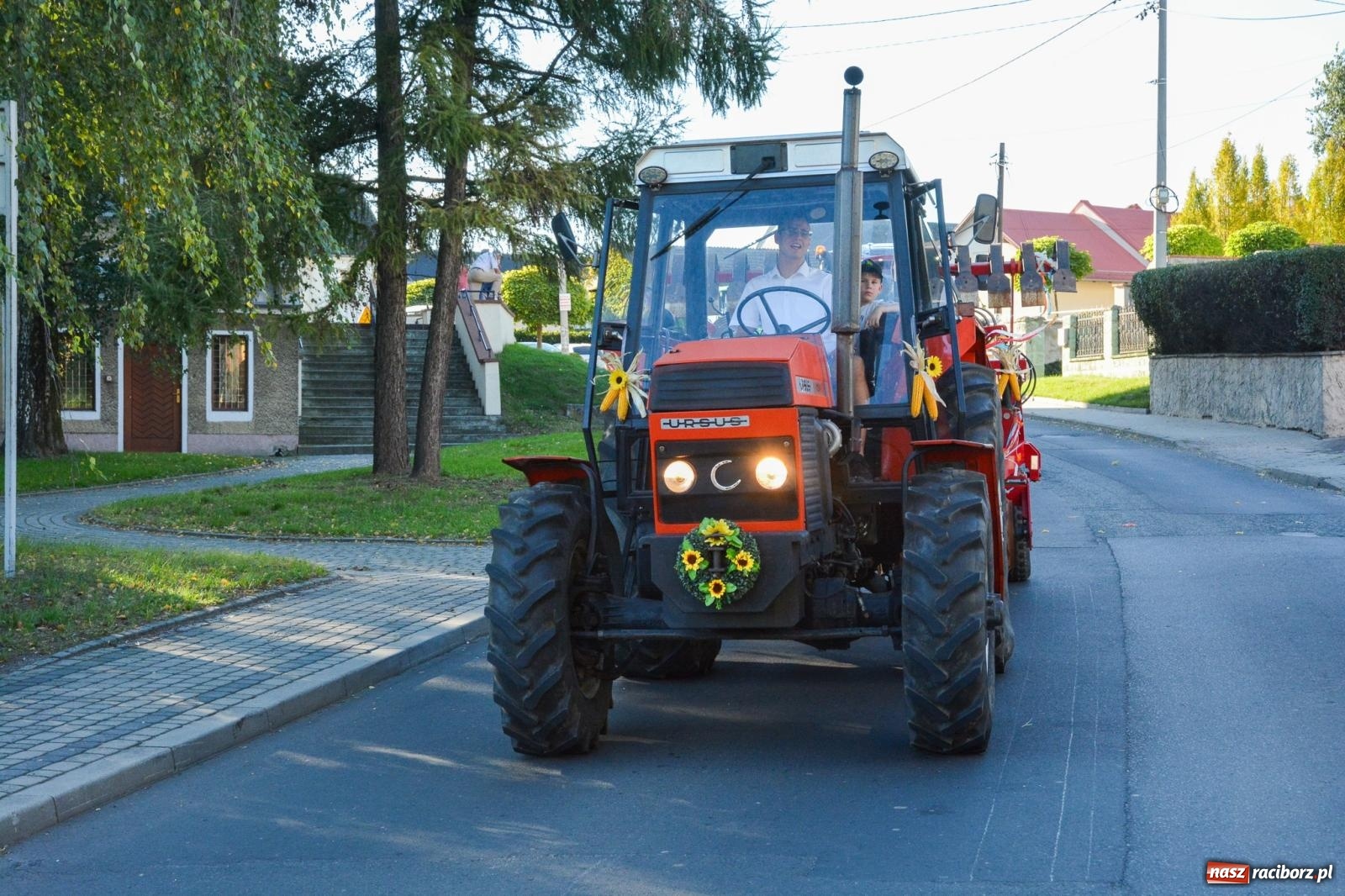 Zdjęcie w galerii na portalu naszraciborz.pl: Słoneczne zakończenie dożynek w Pietrowicach Wielkich [FOTO i WIDEO] wiadomości z regionu