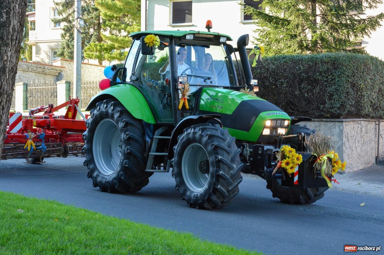 Zdjęcie w galerii na portalu naszraciborz.pl: Słoneczne zakończenie dożynek w Pietrowicach Wielkich [FOTO i WIDEO] wiadomości z regionu