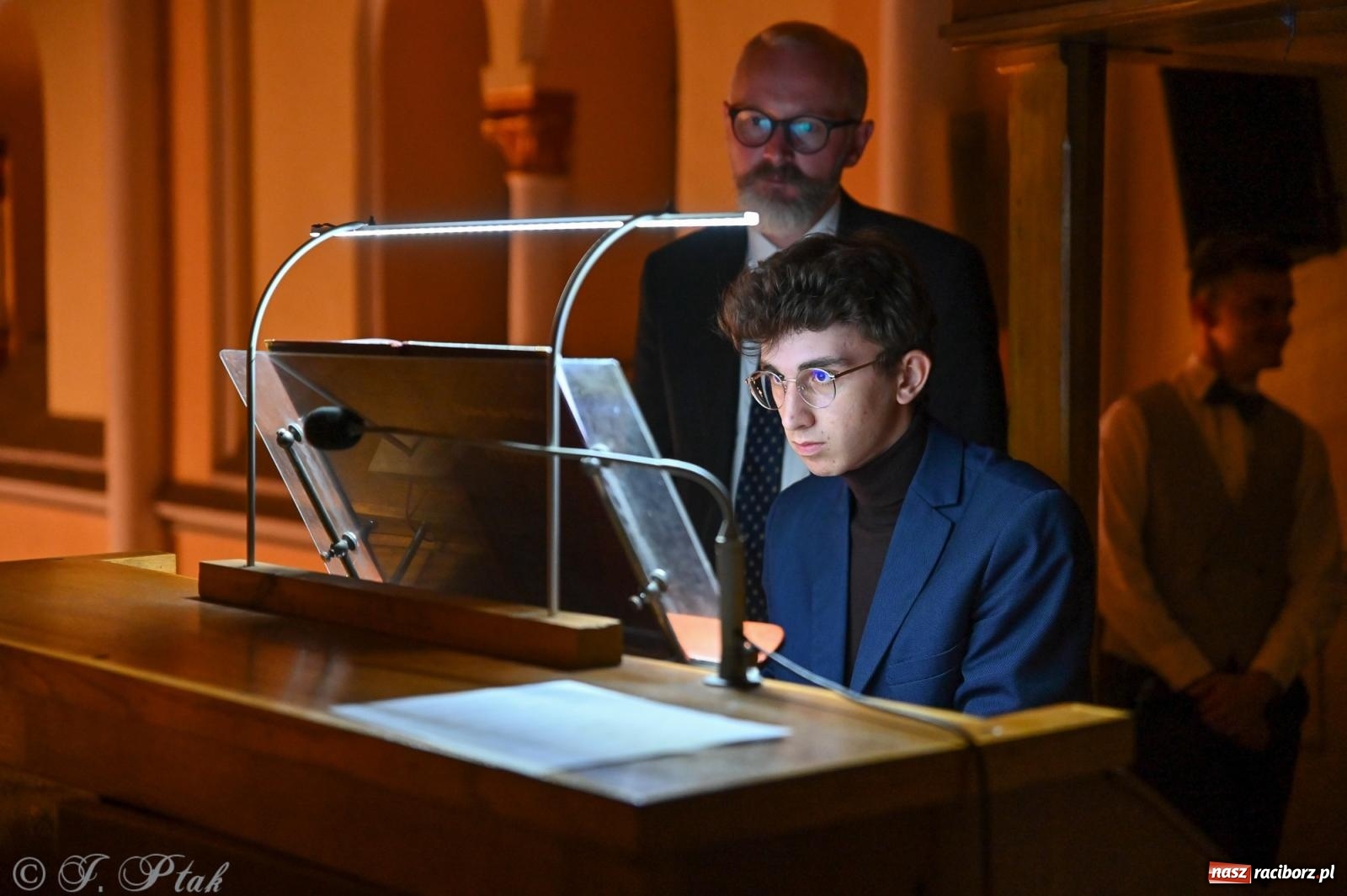 Zdjęcie w galerii na portalu naszraciborz.pl: XXXVIII Dni Muzyki Organowej i Kameralnej im. Henryka Klai - koncert na Ostrogu wiadomości z regionu