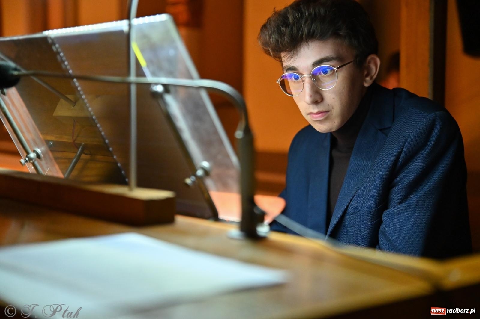 Zdjęcie w galerii na portalu naszraciborz.pl: XXXVIII Dni Muzyki Organowej i Kameralnej im. Henryka Klai - koncert na Ostrogu wiadomości z regionu