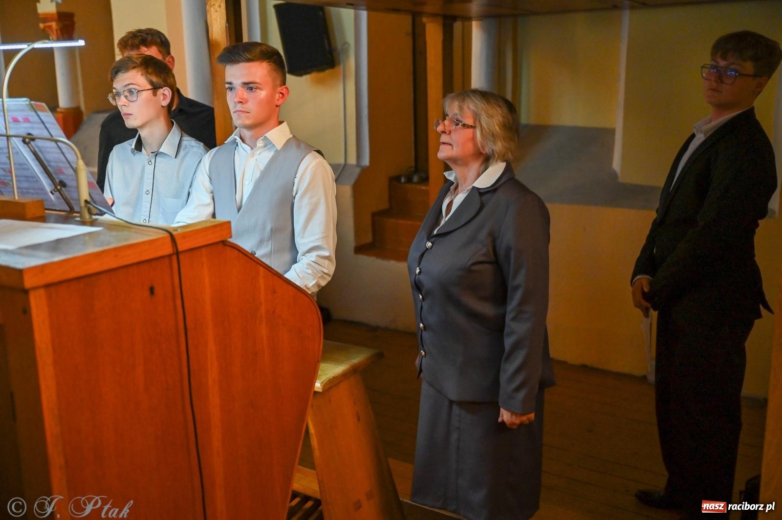 Zdjęcie w galerii na portalu naszraciborz.pl: XXXVIII Dni Muzyki Organowej i Kameralnej im. Henryka Klai - koncert na Ostrogu wiadomości z regionu