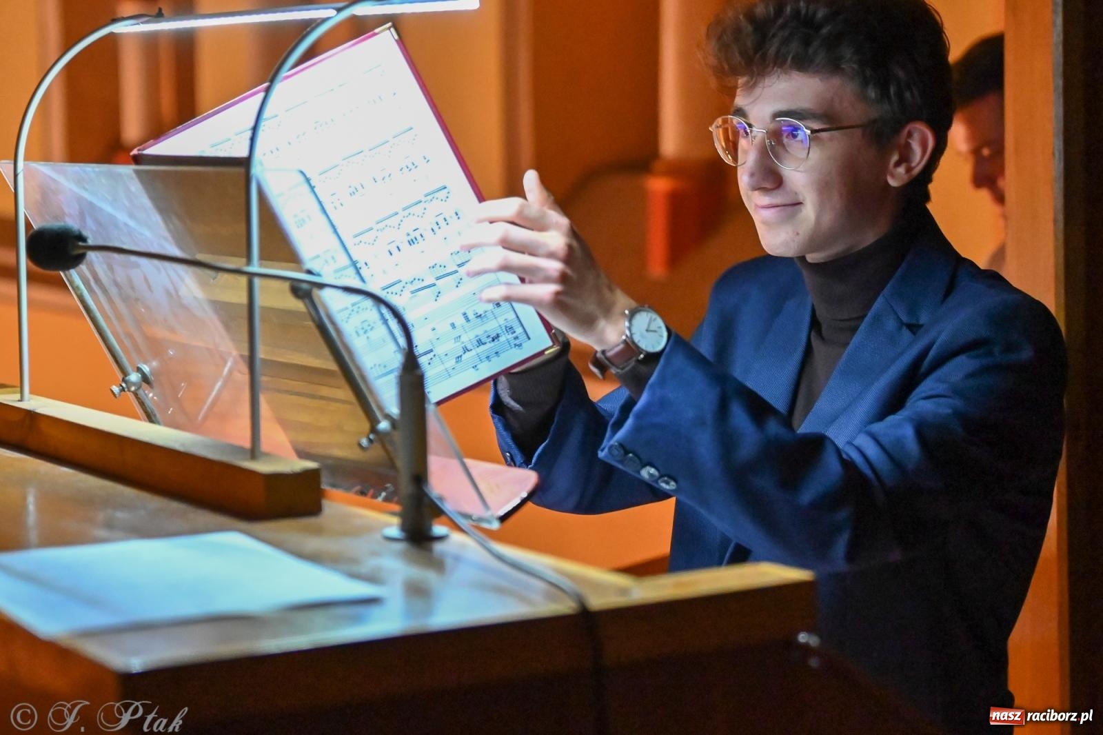 Zdjęcie w galerii na portalu naszraciborz.pl: XXXVIII Dni Muzyki Organowej i Kameralnej im. Henryka Klai - koncert na Ostrogu wiadomości z regionu