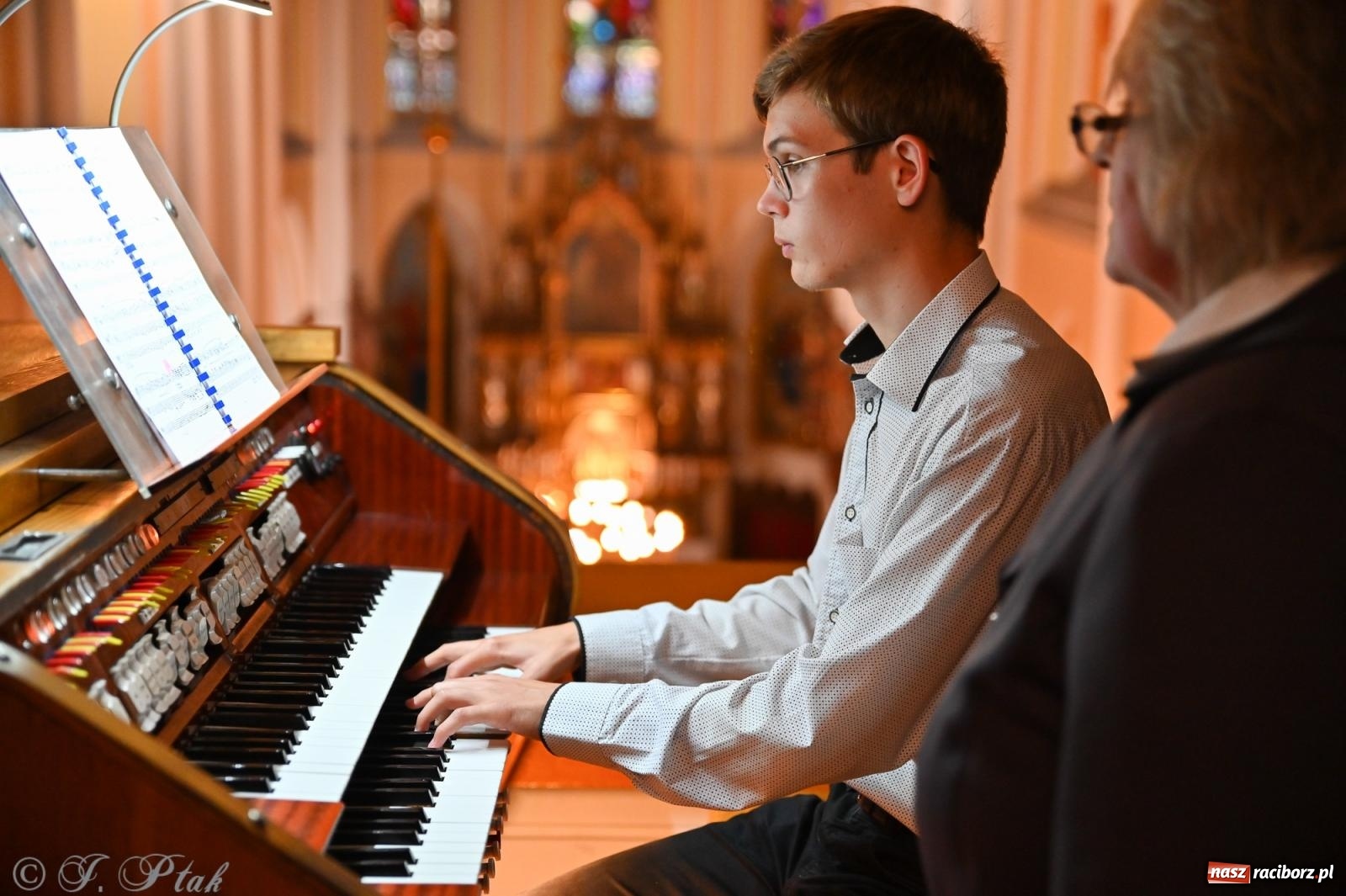 Zdjęcie w galerii na portalu naszraciborz.pl: XXXVIII Dni Muzyki Organowej i Kameralnej im. Henryka Klai - koncert na Ostrogu wiadomości z regionu