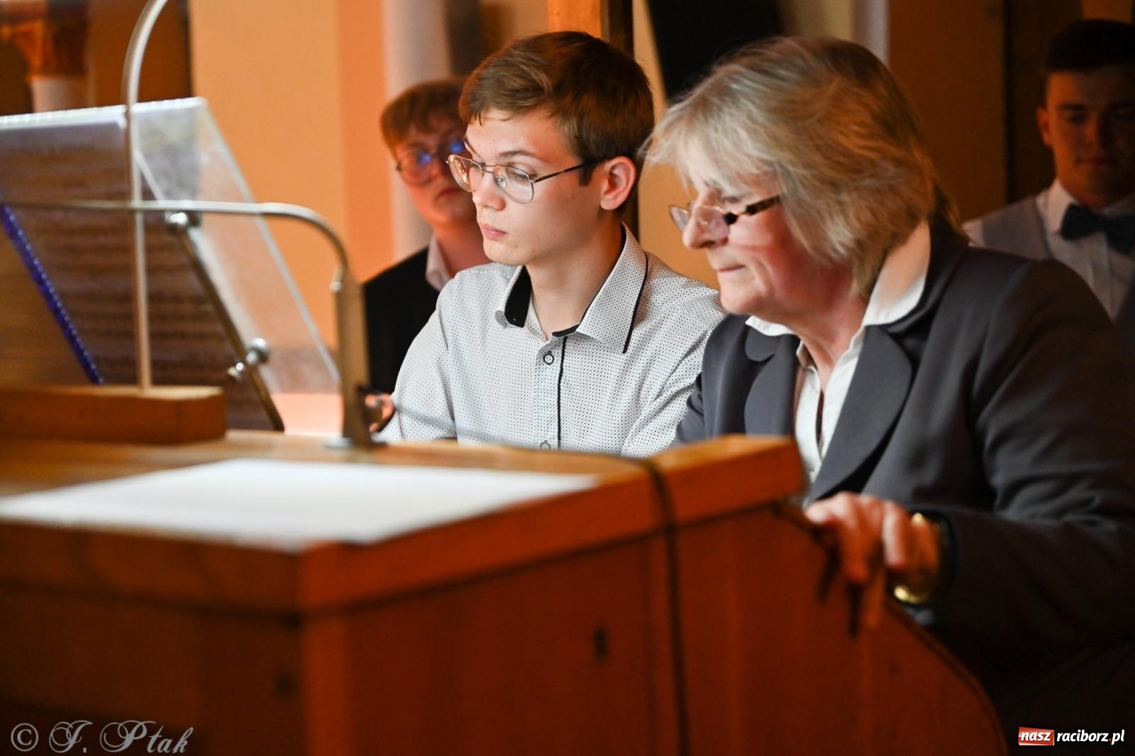 Zdjęcie w galerii na portalu naszraciborz.pl: XXXVIII Dni Muzyki Organowej i Kameralnej im. Henryka Klai - koncert na Ostrogu wiadomości z regionu