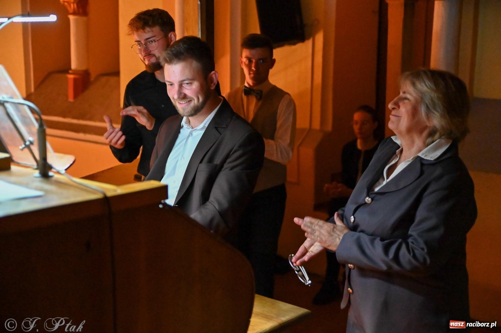 Zdjęcie w galerii na portalu naszraciborz.pl: XXXVIII Dni Muzyki Organowej i Kameralnej im. Henryka Klai - koncert na Ostrogu wiadomości z regionu