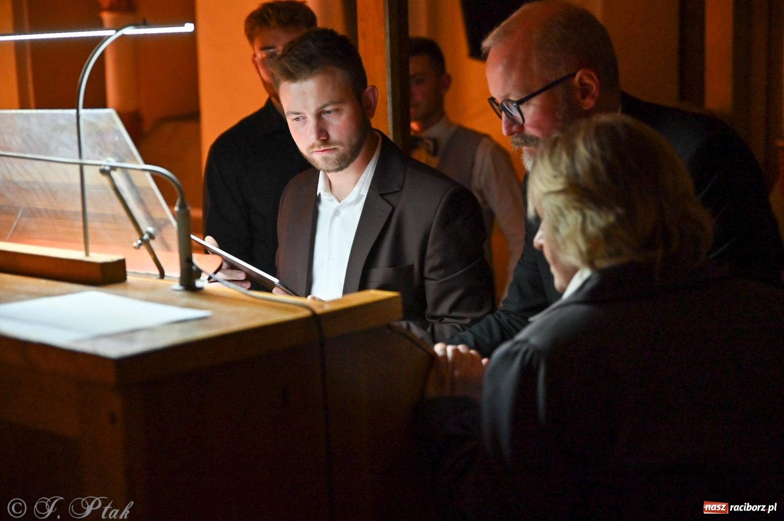 Zdjęcie w galerii na portalu naszraciborz.pl: XXXVIII Dni Muzyki Organowej i Kameralnej im. Henryka Klai - koncert na Ostrogu wiadomości z regionu