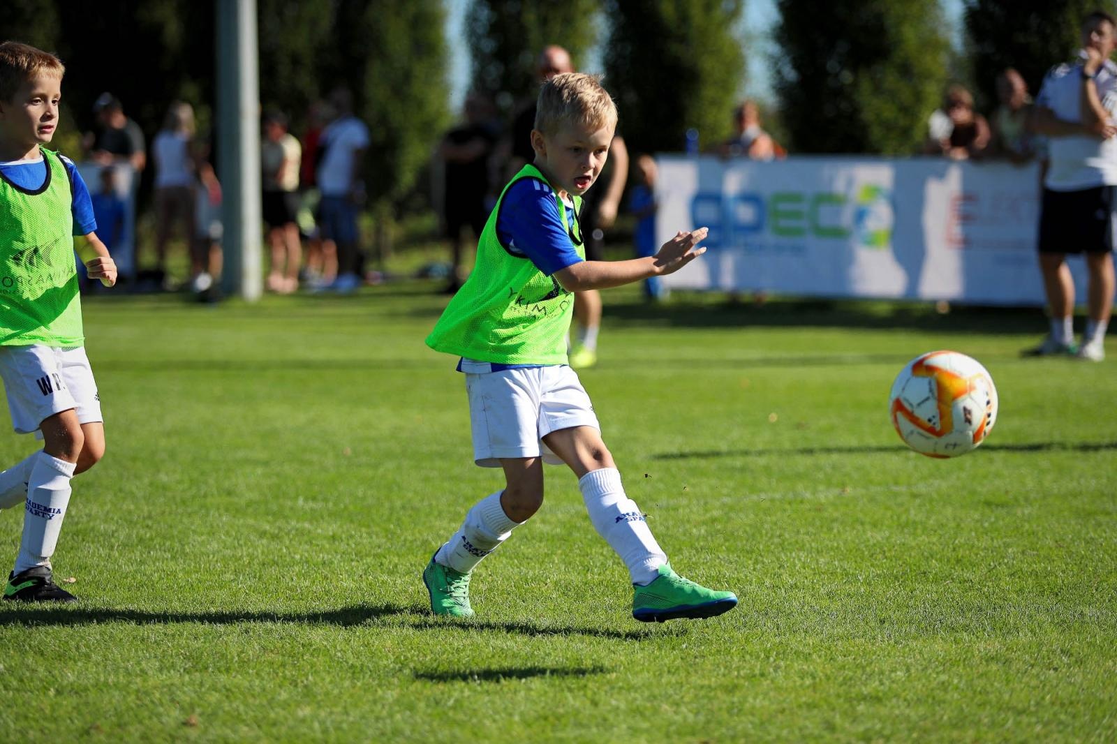 Zdjęcie w galerii na portalu naszraciborz.pl: Macron Cup przy Srebrnej. Piłkarska rywalizacja rocznika 2018 [FOTO] wiadomości z regionu