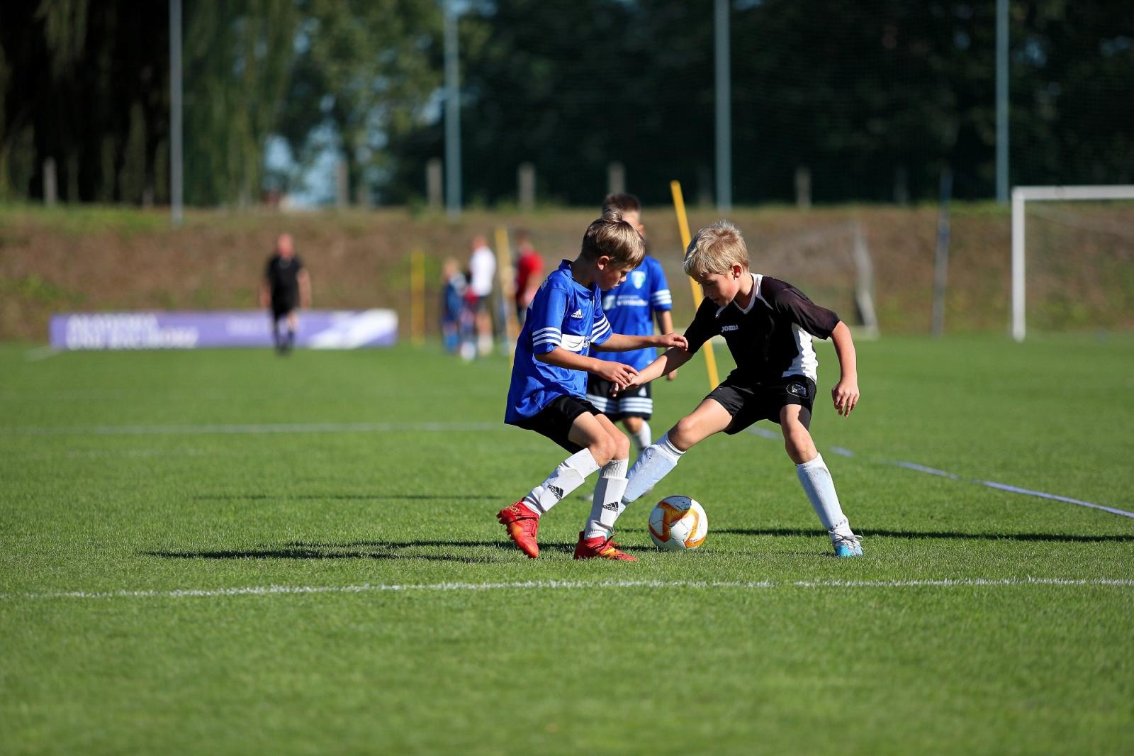 Zdjęcie w galerii na portalu naszraciborz.pl: Macron Cup przy Srebrnej. Piłkarska rywalizacja rocznika 2018 [FOTO] wiadomości z regionu