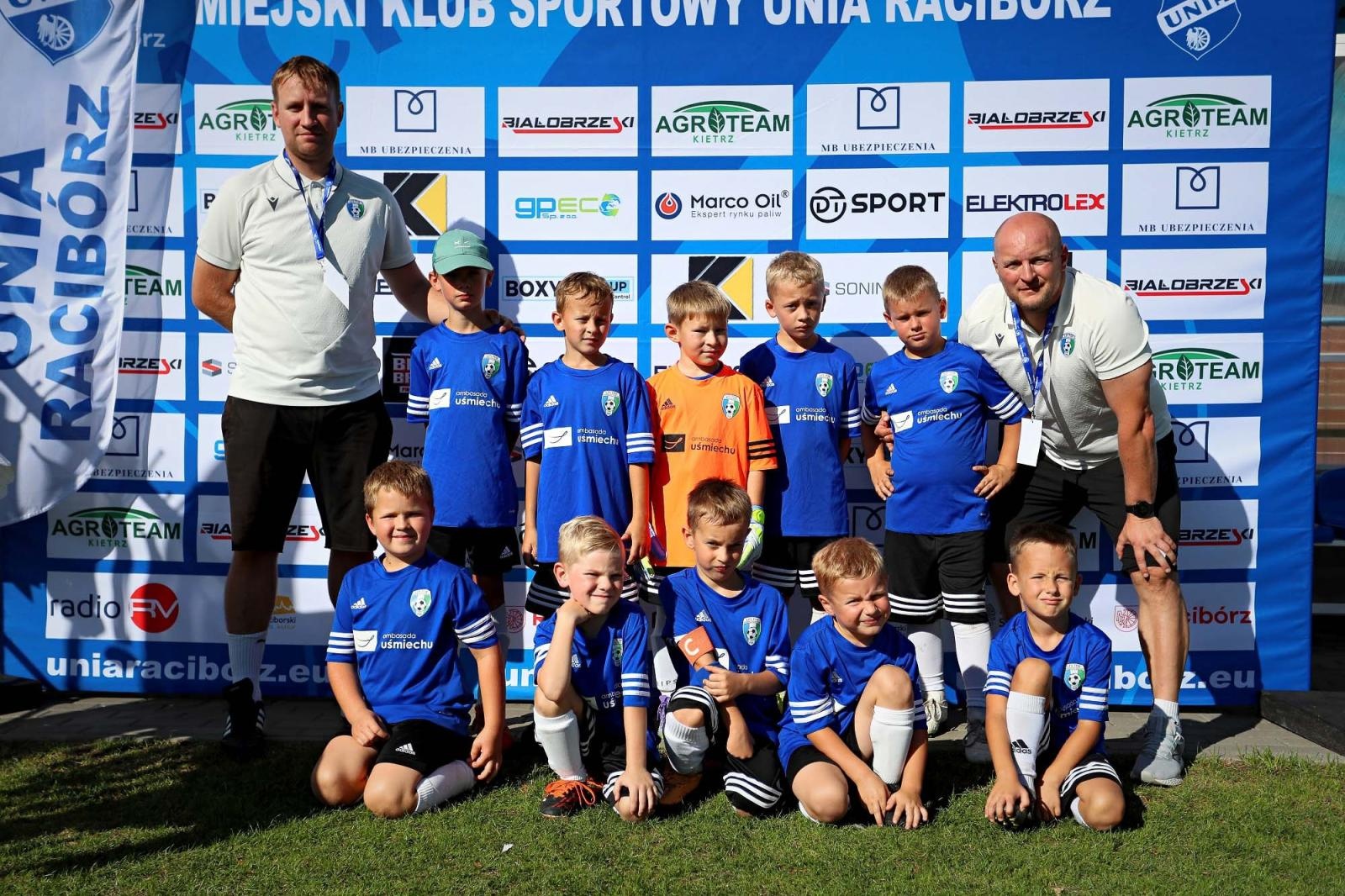 Zdjęcie w galerii na portalu naszraciborz.pl: Macron Cup przy Srebrnej. Piłkarska rywalizacja rocznika 2018 [FOTO] wiadomości z regionu