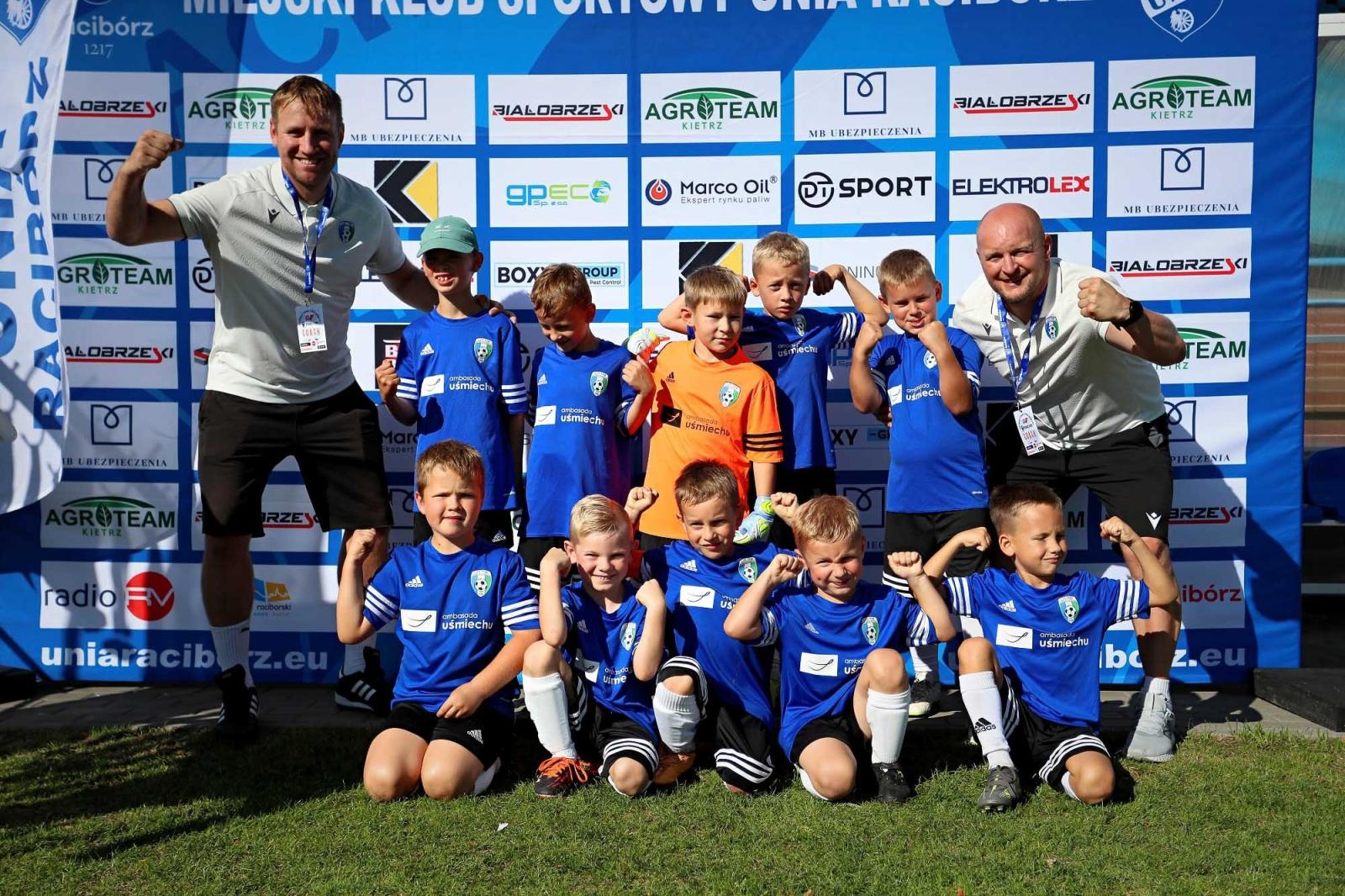 Zdjęcie w galerii na portalu naszraciborz.pl: Macron Cup przy Srebrnej. Piłkarska rywalizacja rocznika 2018 [FOTO] wiadomości z regionu