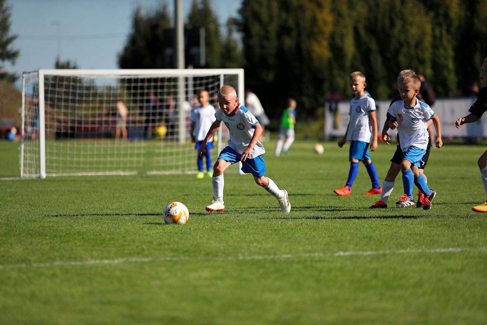 Zdjęcie w galerii na portalu naszraciborz.pl: Macron Cup przy Srebrnej. Piłkarska rywalizacja rocznika 2018 [FOTO] wiadomości z regionu