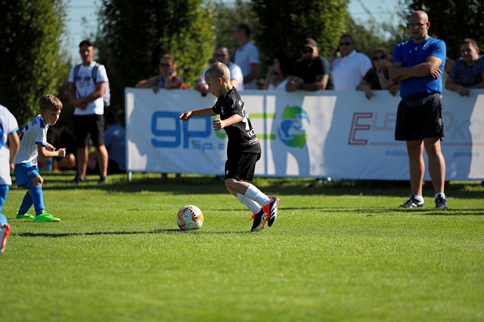 Zdjęcie w galerii na portalu naszraciborz.pl: Macron Cup przy Srebrnej. Piłkarska rywalizacja rocznika 2018 [FOTO] wiadomości z regionu