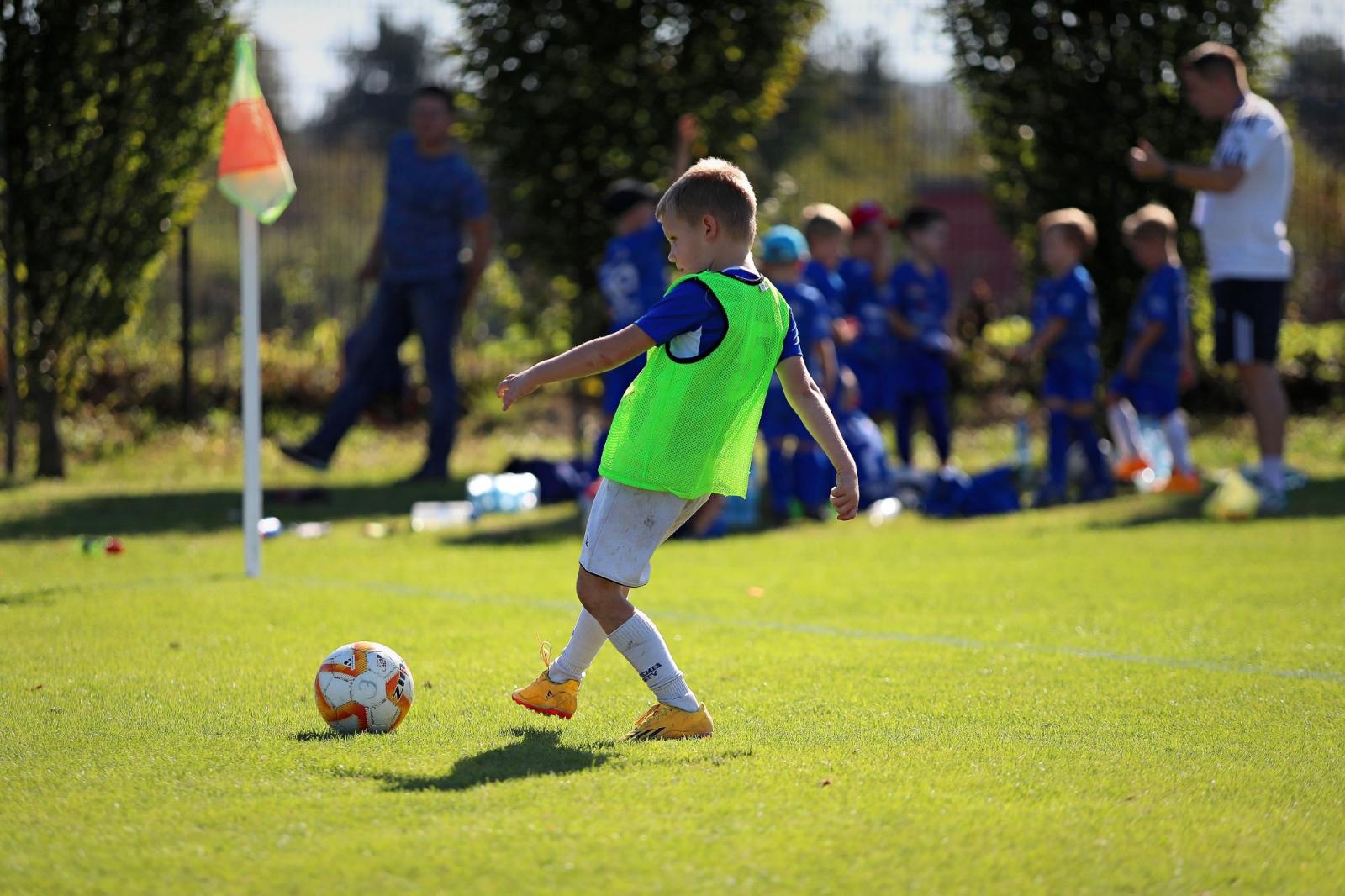 Zdjęcie w galerii na portalu naszraciborz.pl: Macron Cup przy Srebrnej. Piłkarska rywalizacja rocznika 2018 [FOTO] wiadomości z regionu