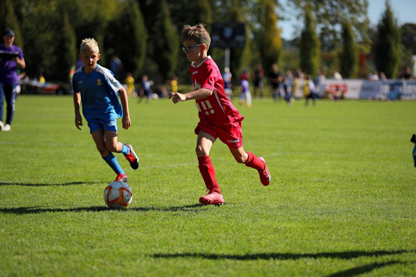 Zdjęcie w galerii na portalu naszraciborz.pl: Macron Cup przy Srebrnej. Piłkarska rywalizacja rocznika 2018 [FOTO] wiadomości z regionu
