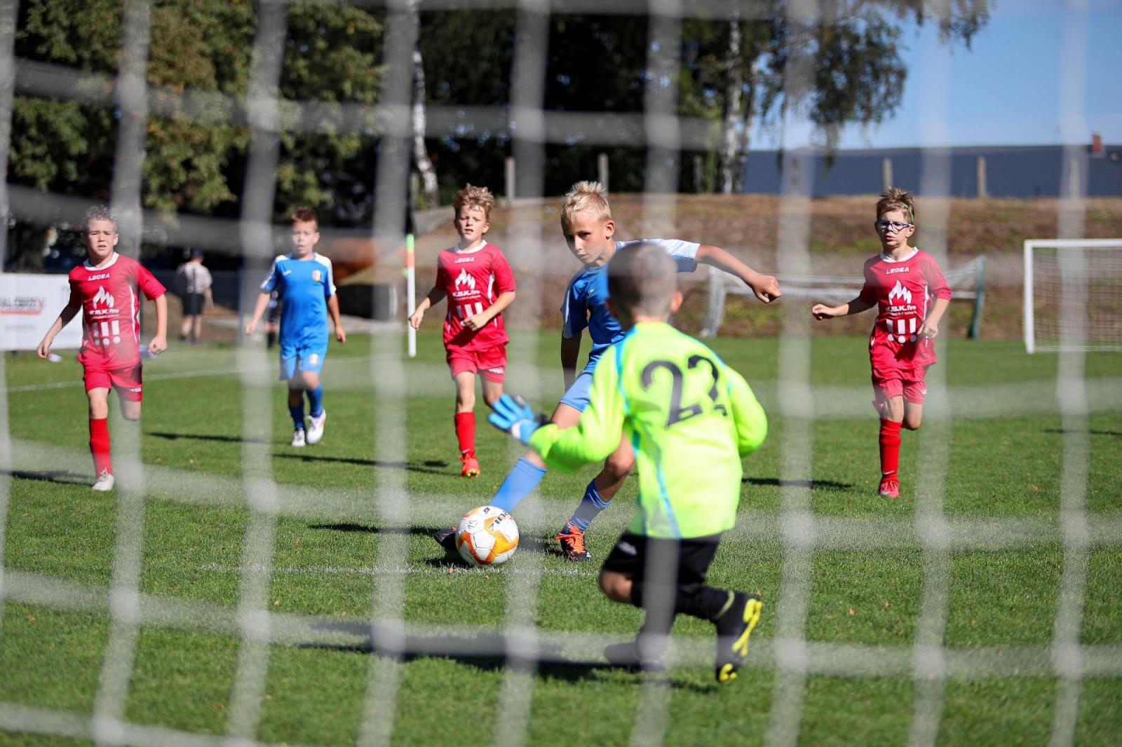 Zdjęcie w galerii na portalu naszraciborz.pl: Macron Cup przy Srebrnej. Piłkarska rywalizacja rocznika 2018 [FOTO] wiadomości z regionu