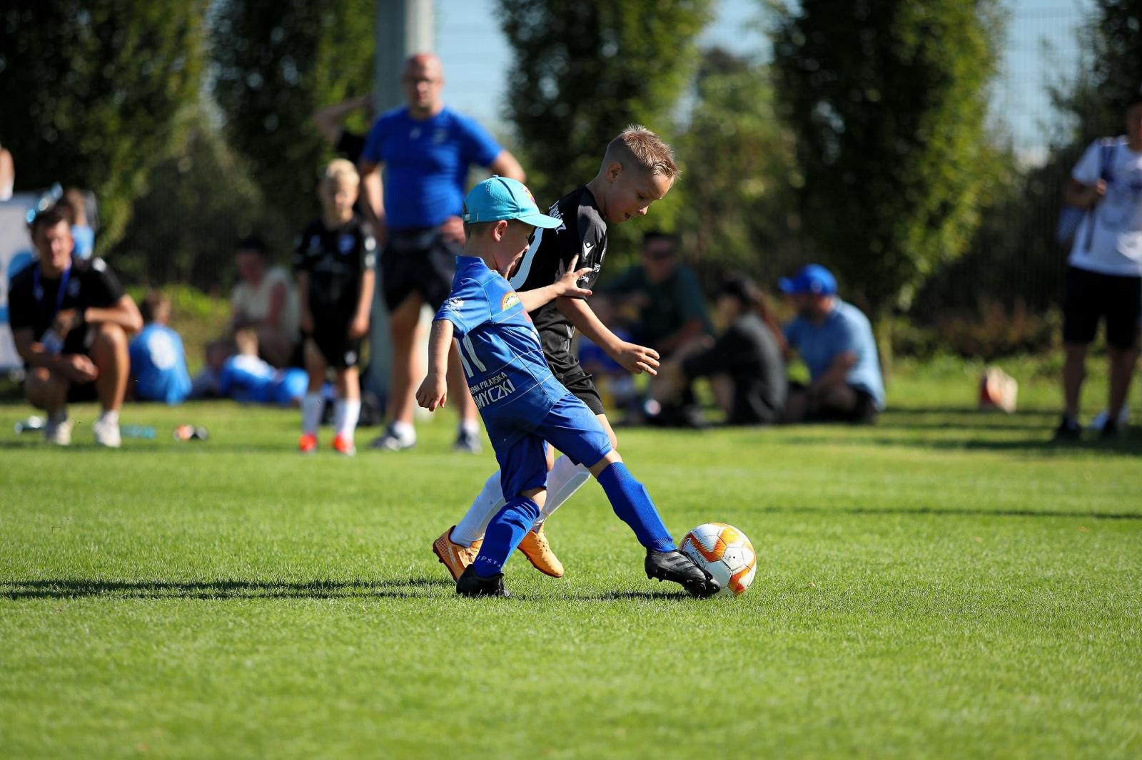 Zdjęcie w galerii na portalu naszraciborz.pl: Macron Cup przy Srebrnej. Piłkarska rywalizacja rocznika 2018 [FOTO] wiadomości z regionu