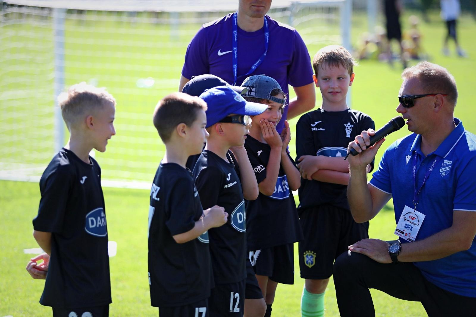Zdjęcie w galerii na portalu naszraciborz.pl: Macron Cup przy Srebrnej. Piłkarska rywalizacja rocznika 2018 [FOTO] wiadomości z regionu