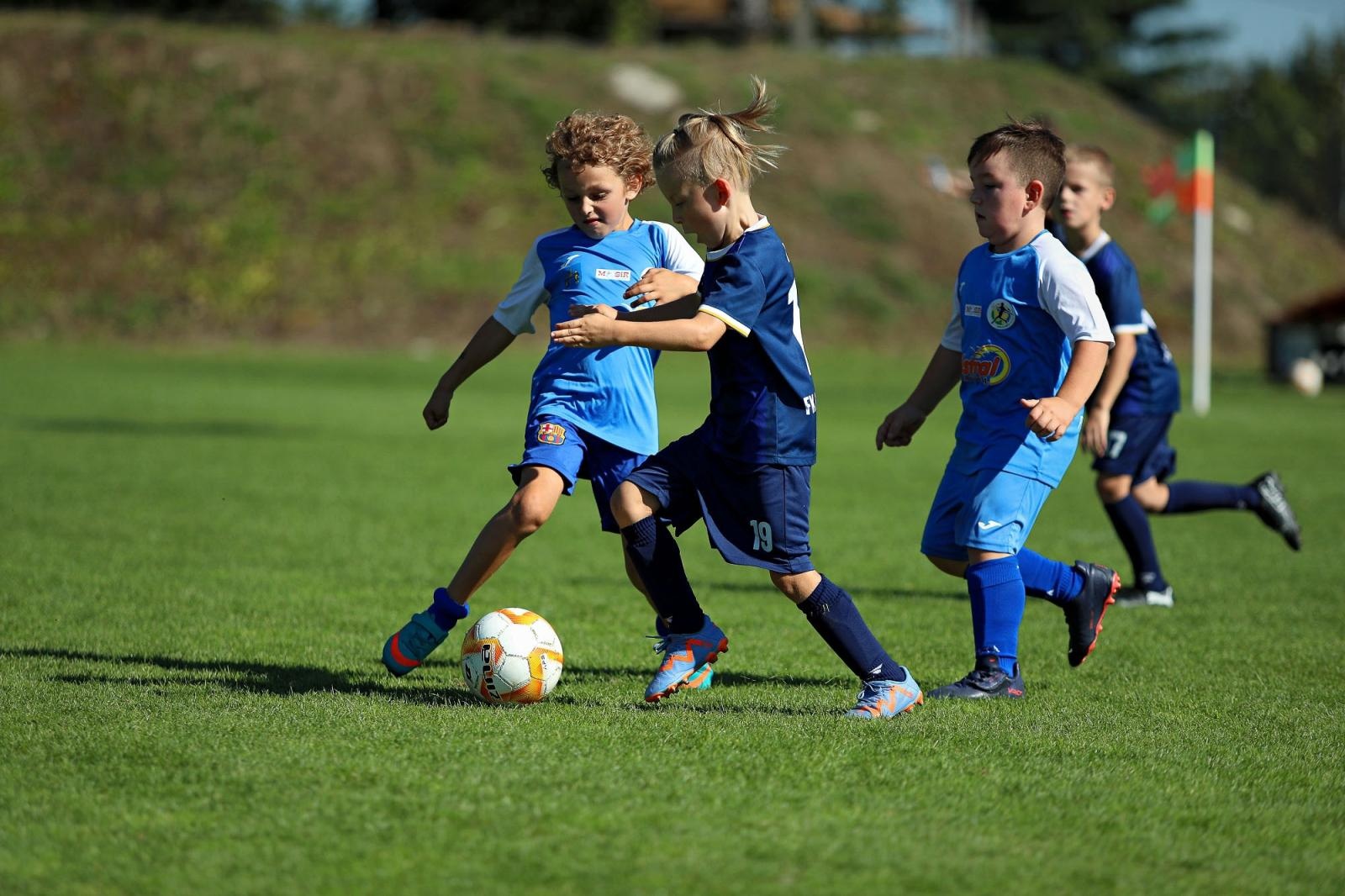 Zdjęcie w galerii na portalu naszraciborz.pl: Macron Cup przy Srebrnej. Piłkarska rywalizacja rocznika 2018 [FOTO] wiadomości z regionu