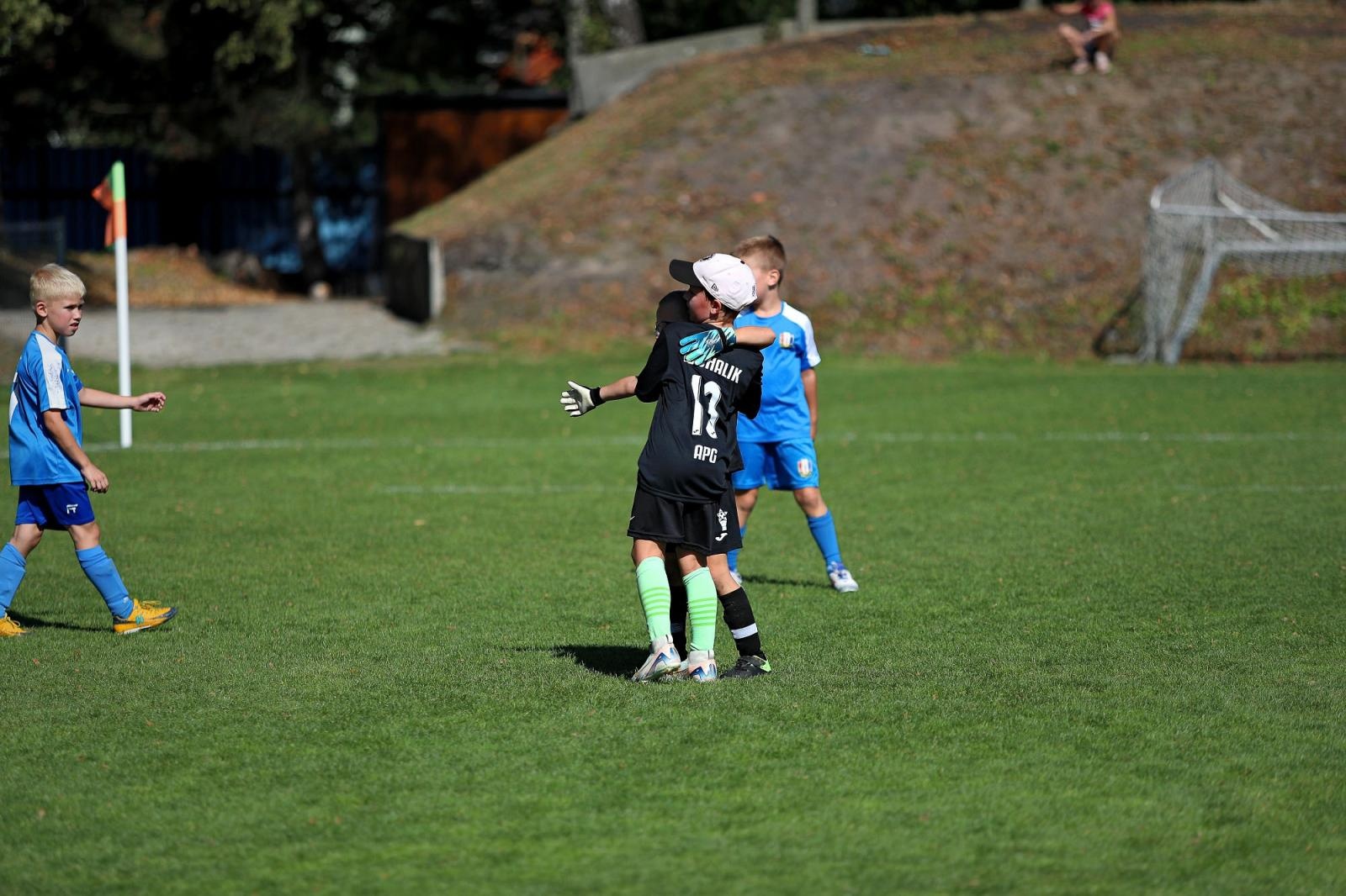 Zdjęcie w galerii na portalu naszraciborz.pl: Macron Cup przy Srebrnej. Piłkarska rywalizacja rocznika 2018 [FOTO] wiadomości z regionu