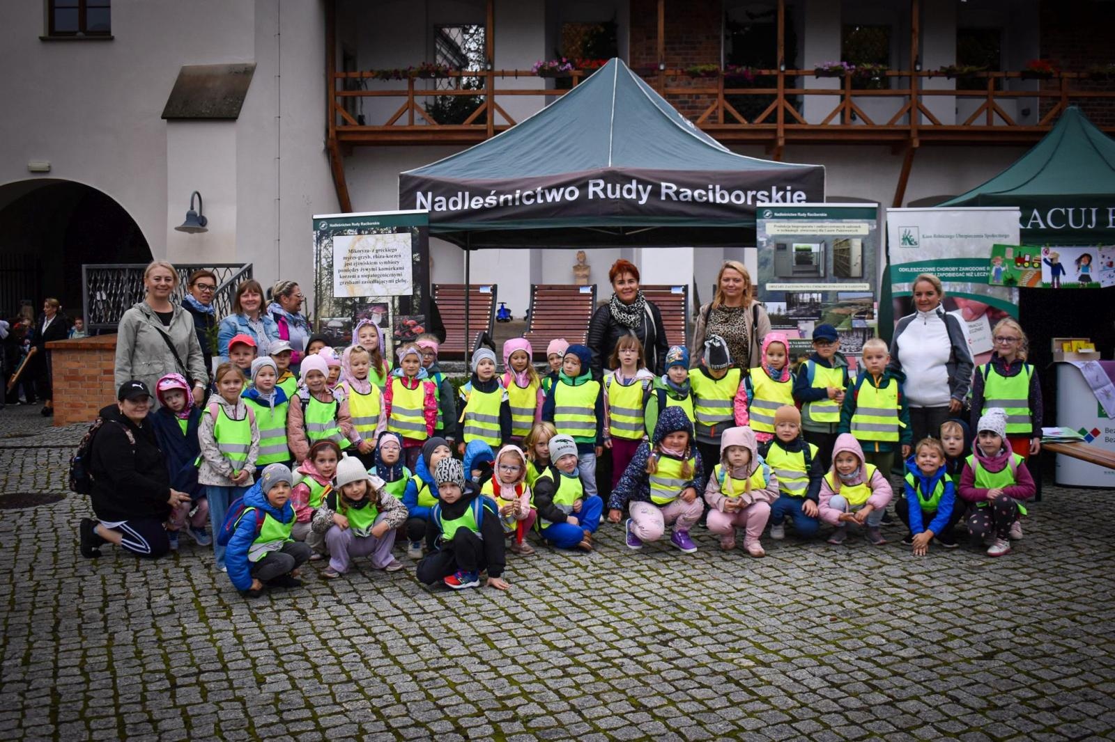 Zdjęcie w galerii na portalu naszraciborz.pl: Bezpieczne Grzybobranie 2025 za nami [FOTO] wiadomości z regionu