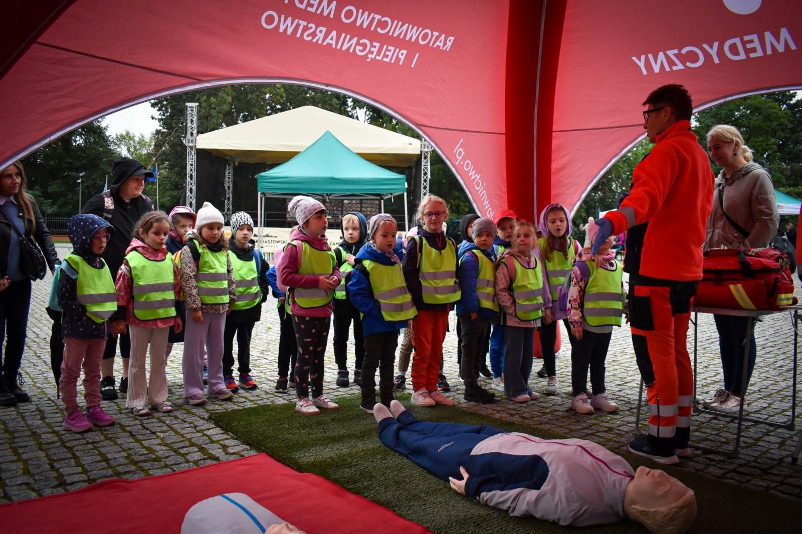 Zdjęcie w galerii na portalu naszraciborz.pl: Bezpieczne Grzybobranie 2025 za nami [FOTO] wiadomości z regionu