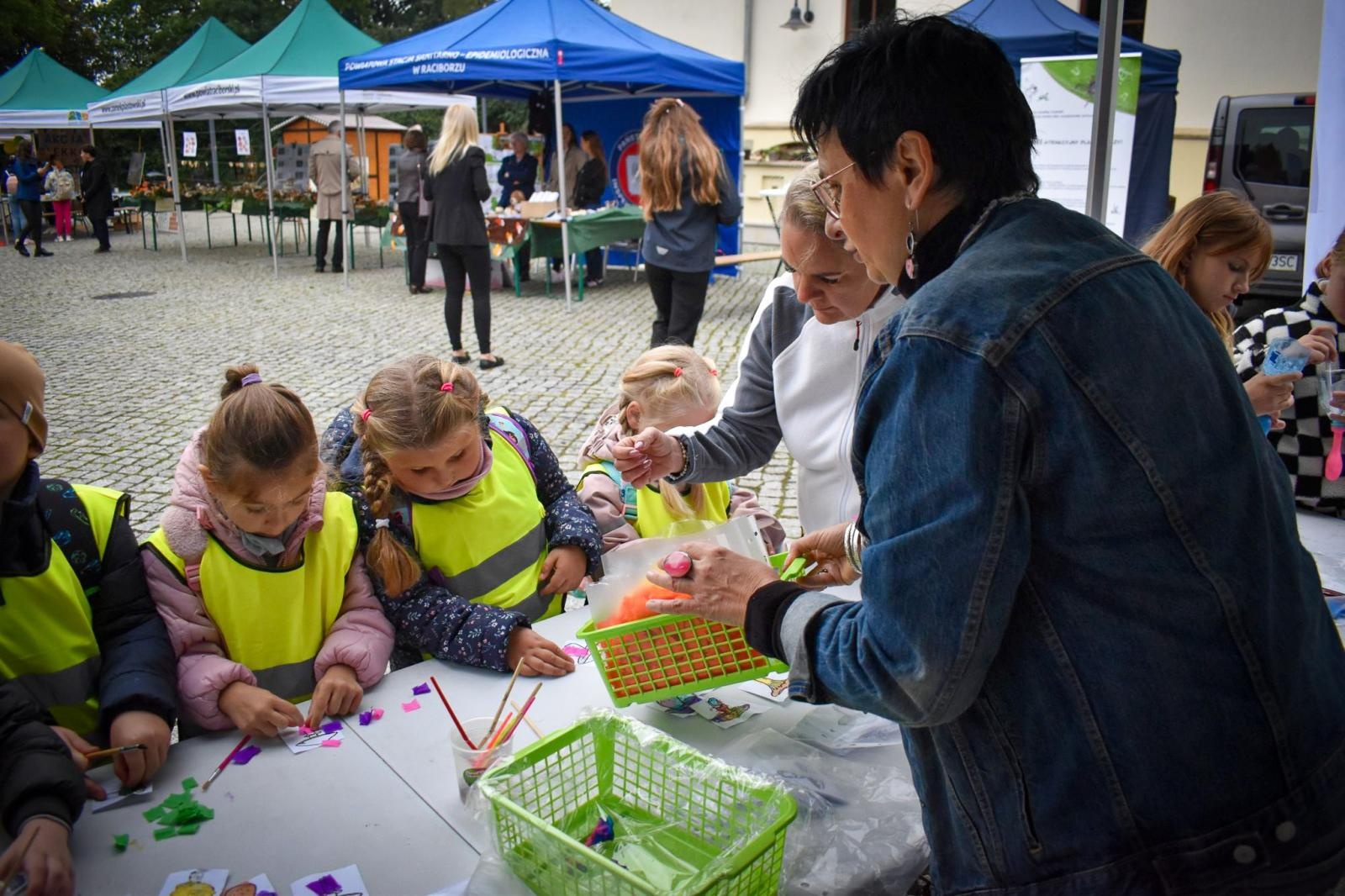 Zdjęcie w galerii na portalu naszraciborz.pl: Bezpieczne Grzybobranie 2025 za nami [FOTO] wiadomości z regionu