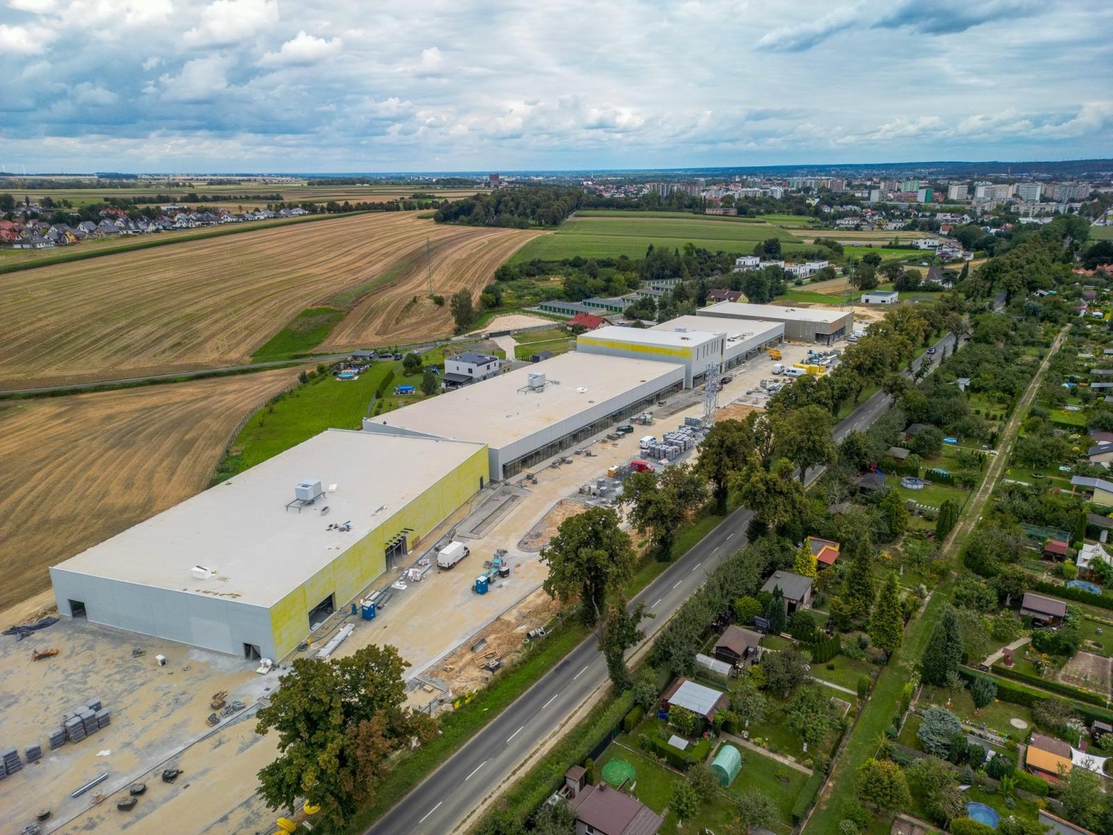 Zdjęcie w galerii na portalu naszraciborz.pl: Racibórz rozwija się odpowiedzialnie – nowe centrum handlowe i więcej zieleni wiadomości z regionu