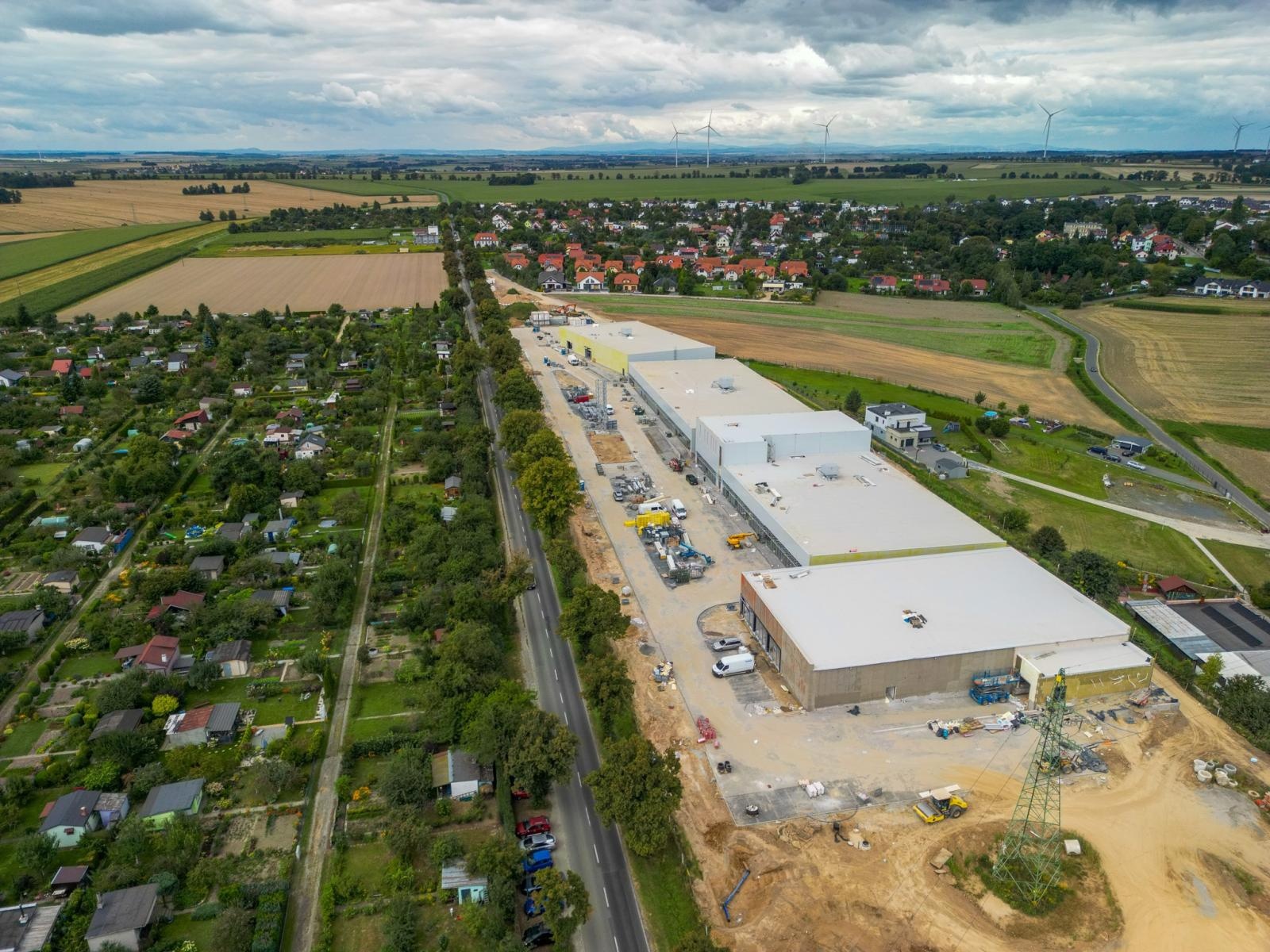 Zdjęcie w galerii na portalu naszraciborz.pl: Racibórz rozwija się odpowiedzialnie – nowe centrum handlowe i więcej zieleni wiadomości z regionu