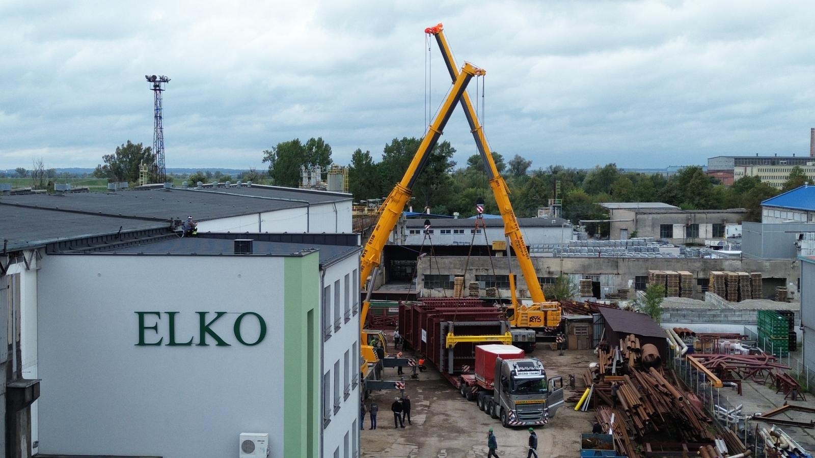 Zdjęcie w galerii na portalu naszraciborz.pl: Raciborska firma ZRE ELKO wysyła gigantyczny kocioł do Niemiec  wiadomości z regionu