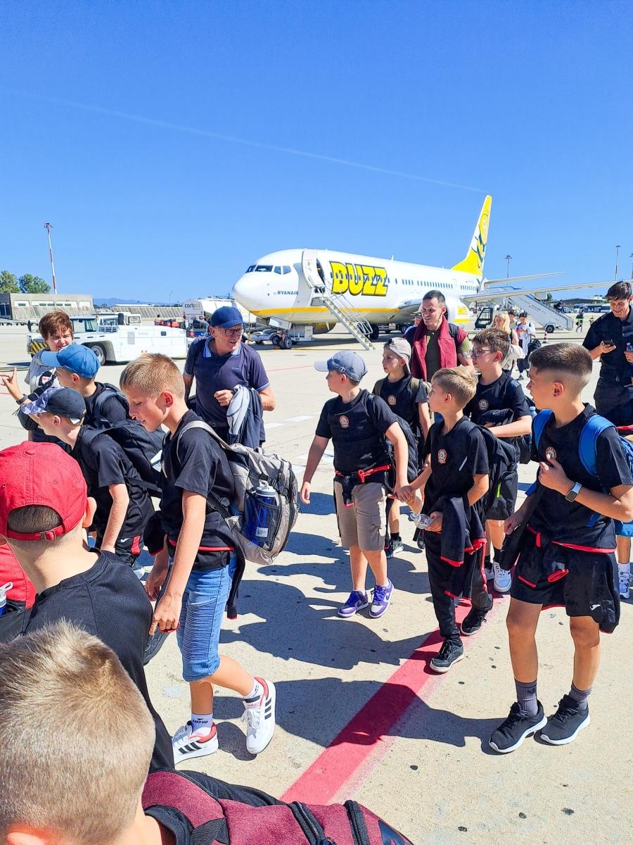 Zdjęcie w galerii na portalu naszraciborz.pl: Młodziki z Nędzy na Sardynii – sportowa rywalizacja i niezapomniana przygoda wiadomości z regionu