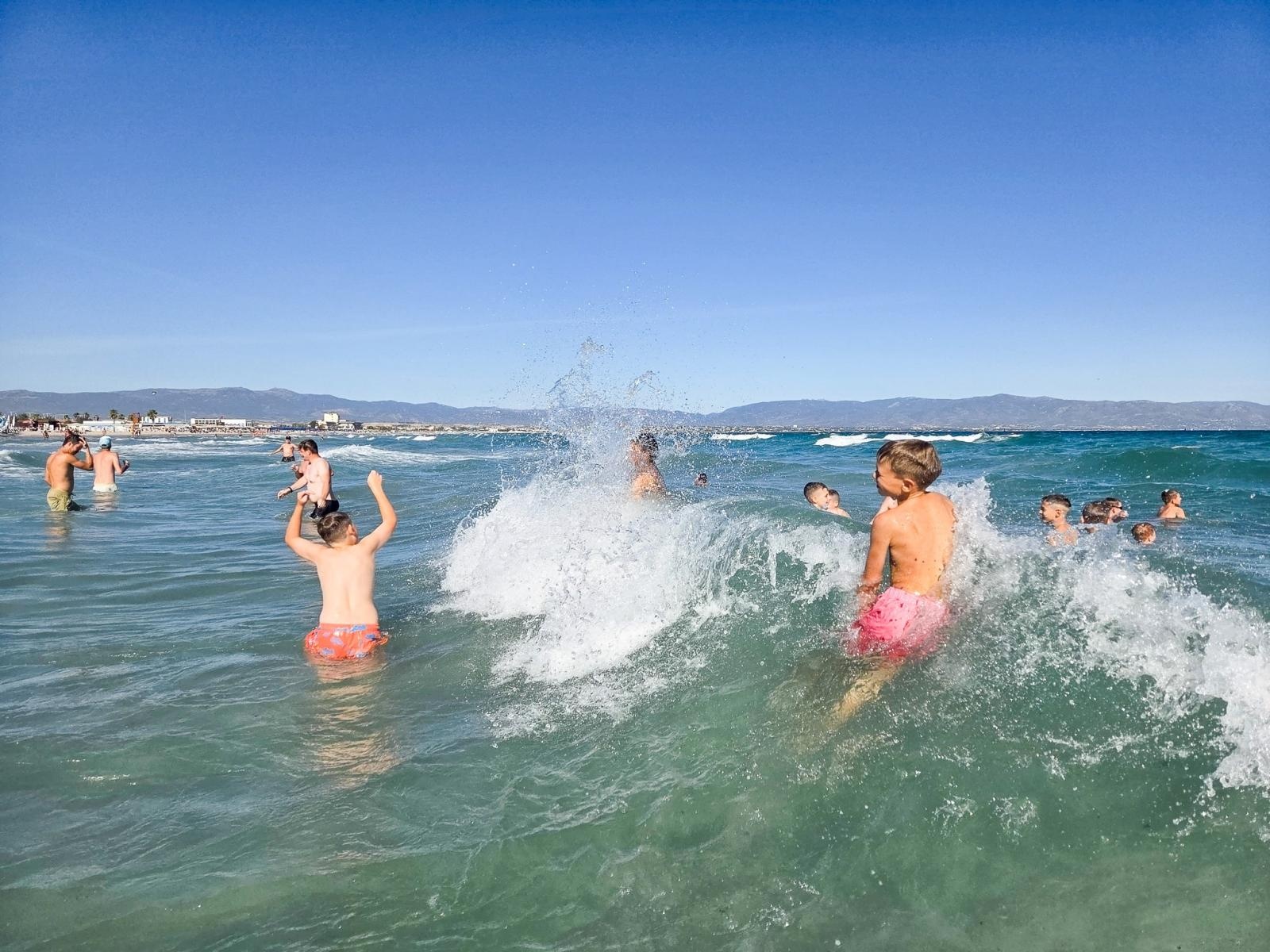 Zdjęcie w galerii na portalu naszraciborz.pl: Młodziki z Nędzy na Sardynii – sportowa rywalizacja i niezapomniana przygoda wiadomości z regionu