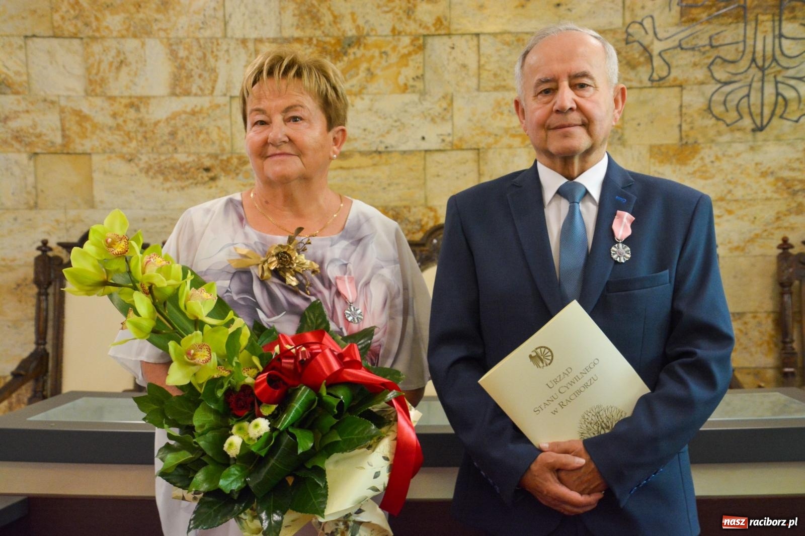 Zdjęcie w galerii na portalu naszraciborz.pl: Złote gody w Raciborzu – medale za długoletnie pożycie małżeńskie [FOTO i WIDEO] wiadomości z regionu