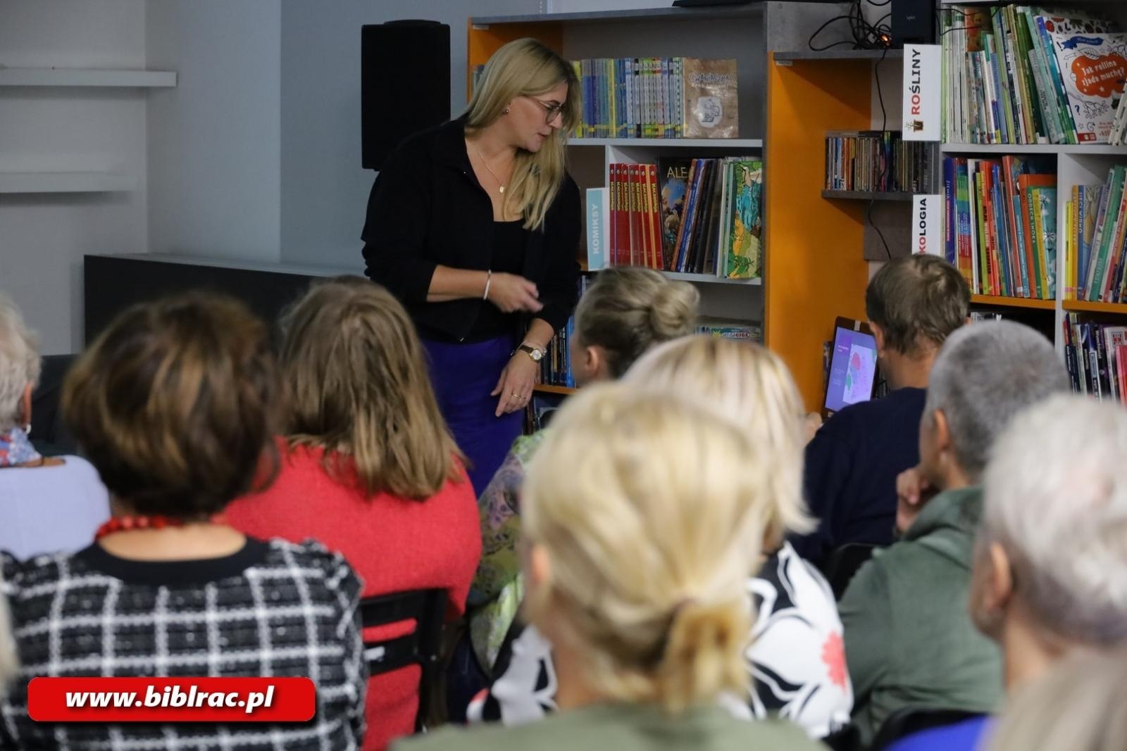 Zdjęcie w galerii na portalu naszraciborz.pl: Wyspy Południowego Pacyfiku w obiektywie i we wspomnieniach Pauliny Michalak wiadomości z regionu