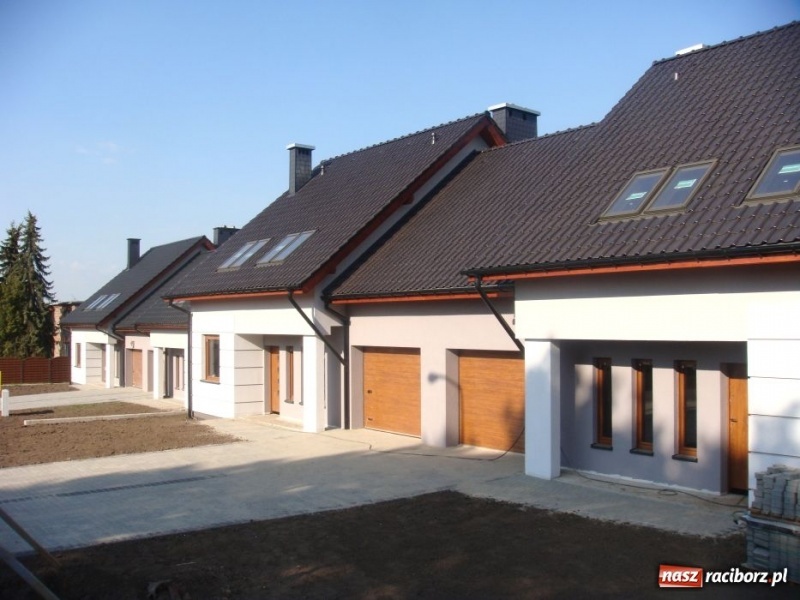 Zdjęcie w galerii na portalu naszraciborz.pl: Zielone Ogrody to Twoje miejsce na ziemi wiadomości z regionu