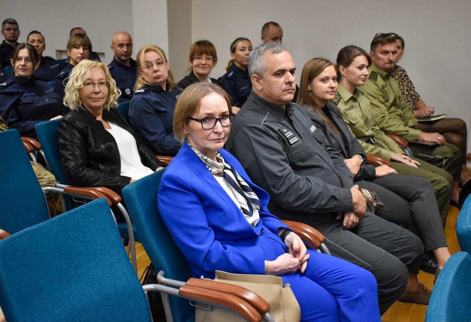 Zdjęcie w galerii na portalu naszraciborz.pl: Racibórz. III Śląskie seminarium – podmiot policyjnych działań i prawa człowieka w cyfrowej rzeczywistości wiadomości z regionu