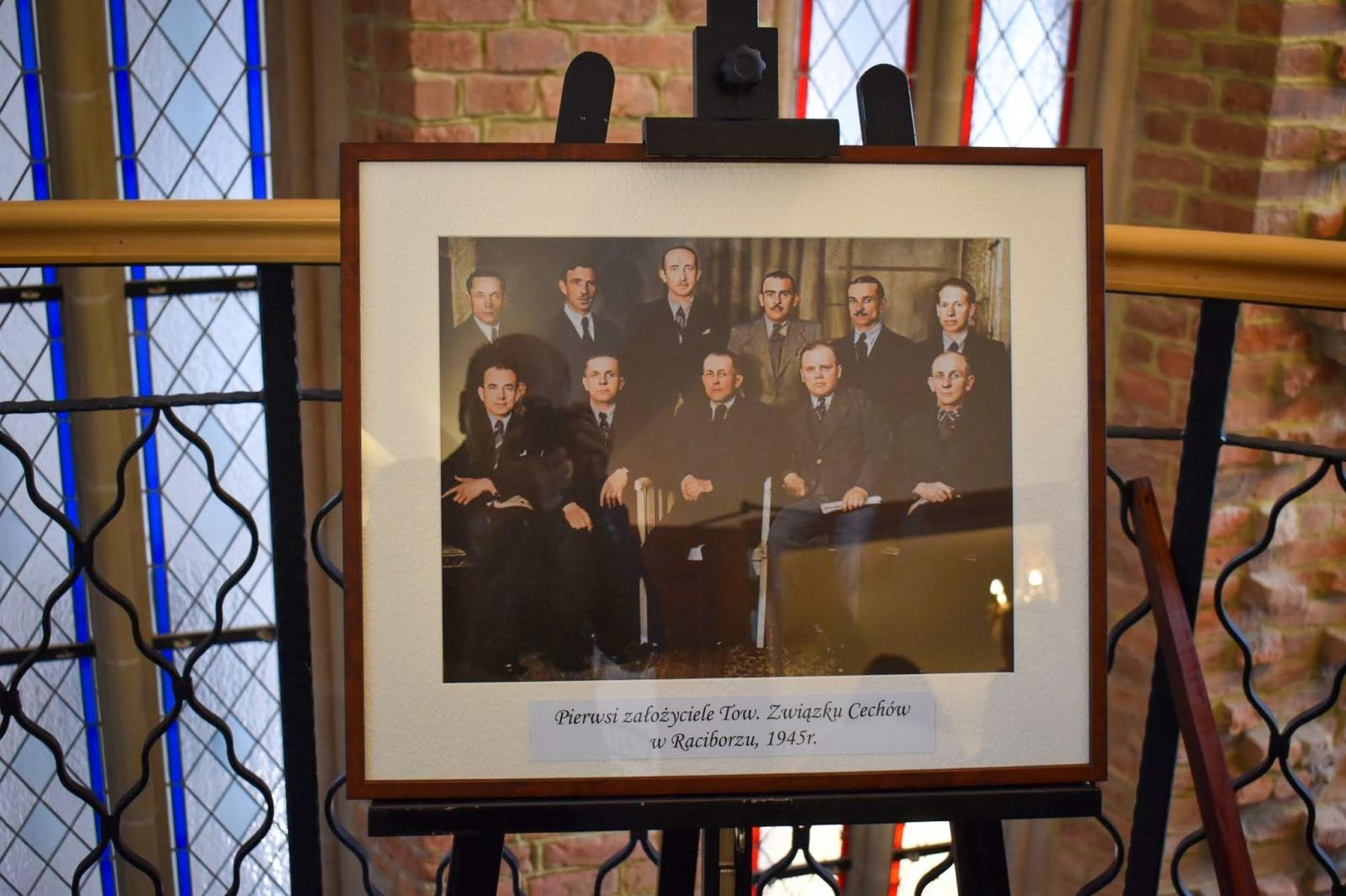 Zdjęcie w galerii na portalu naszraciborz.pl: Cech Rzemiosł Różnych w Raciborzu świętuje 80-lecie istnienia [FOTO] wiadomości z regionu