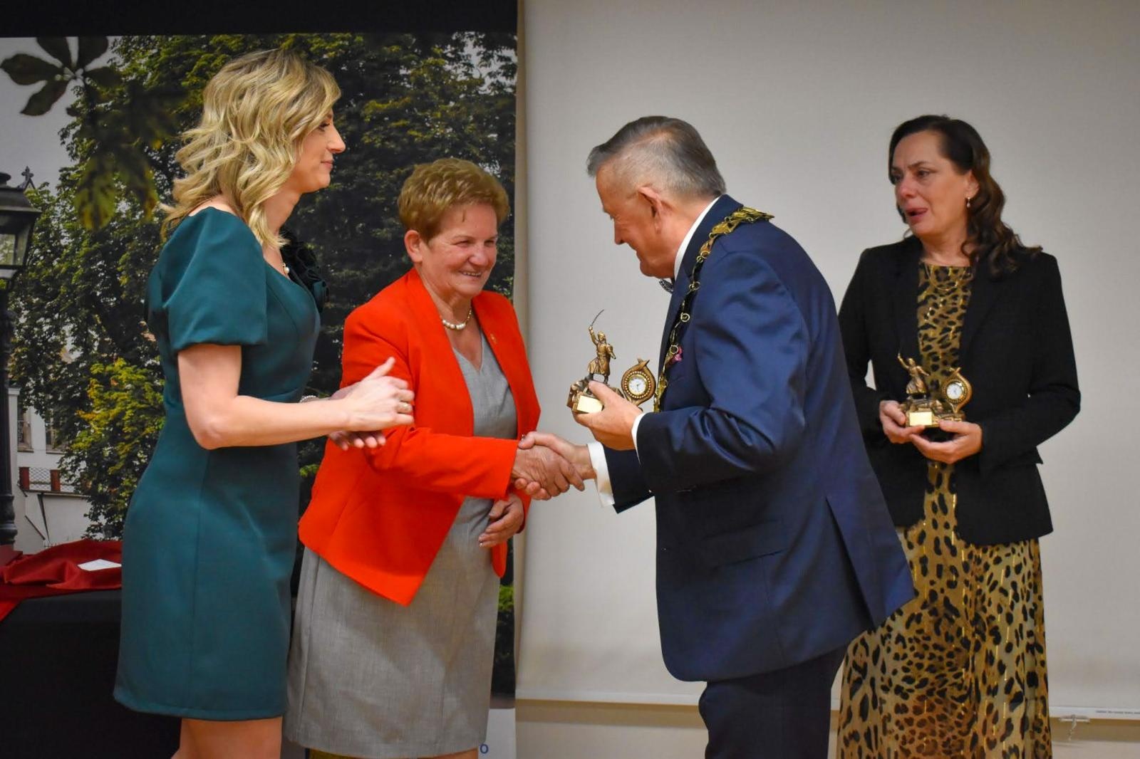 Zdjęcie w galerii na portalu naszraciborz.pl: Cech Rzemiosł Różnych w Raciborzu świętuje 80-lecie istnienia [FOTO] wiadomości z regionu