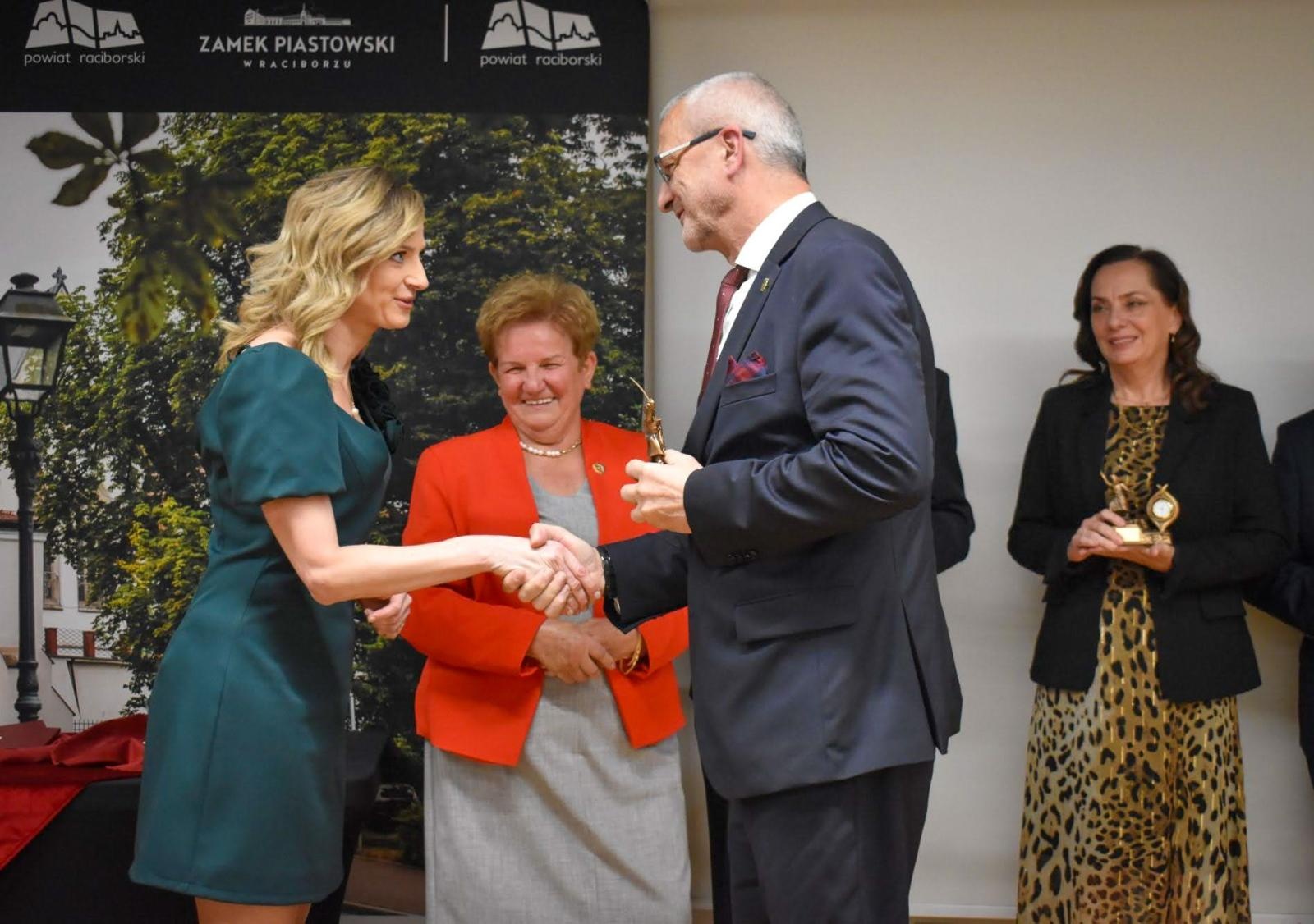 Zdjęcie w galerii na portalu naszraciborz.pl: Cech Rzemiosł Różnych w Raciborzu świętuje 80-lecie istnienia [FOTO] wiadomości z regionu