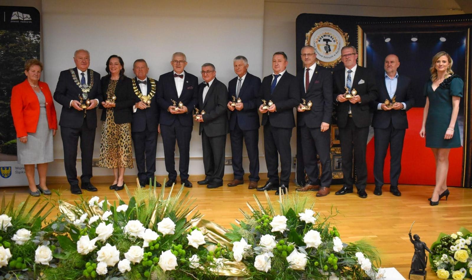 Zdjęcie w galerii na portalu naszraciborz.pl: Cech Rzemiosł Różnych w Raciborzu świętuje 80-lecie istnienia [FOTO] wiadomości z regionu