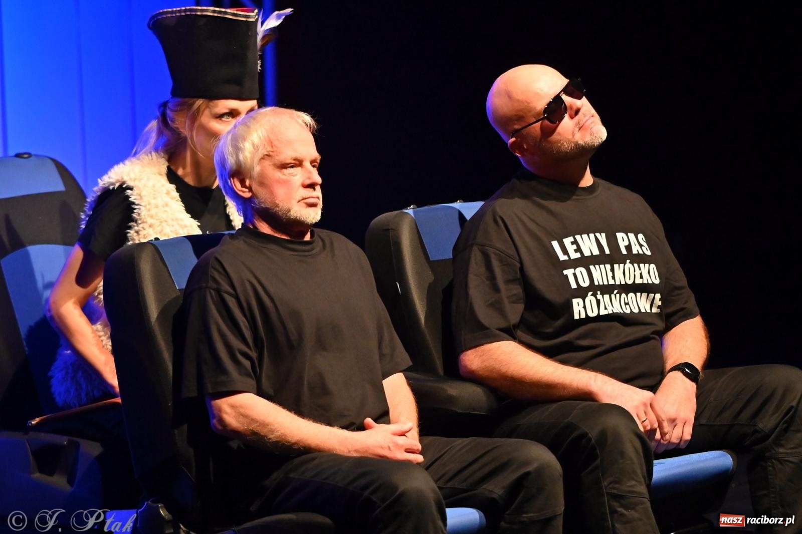 Zdjęcie w galerii na portalu naszraciborz.pl: OFF-ka na wysokich obrotach – drugi dzień festiwalu pełen artystycznych kontrastów [FOTO, WIDEO] wiadomości z regionu