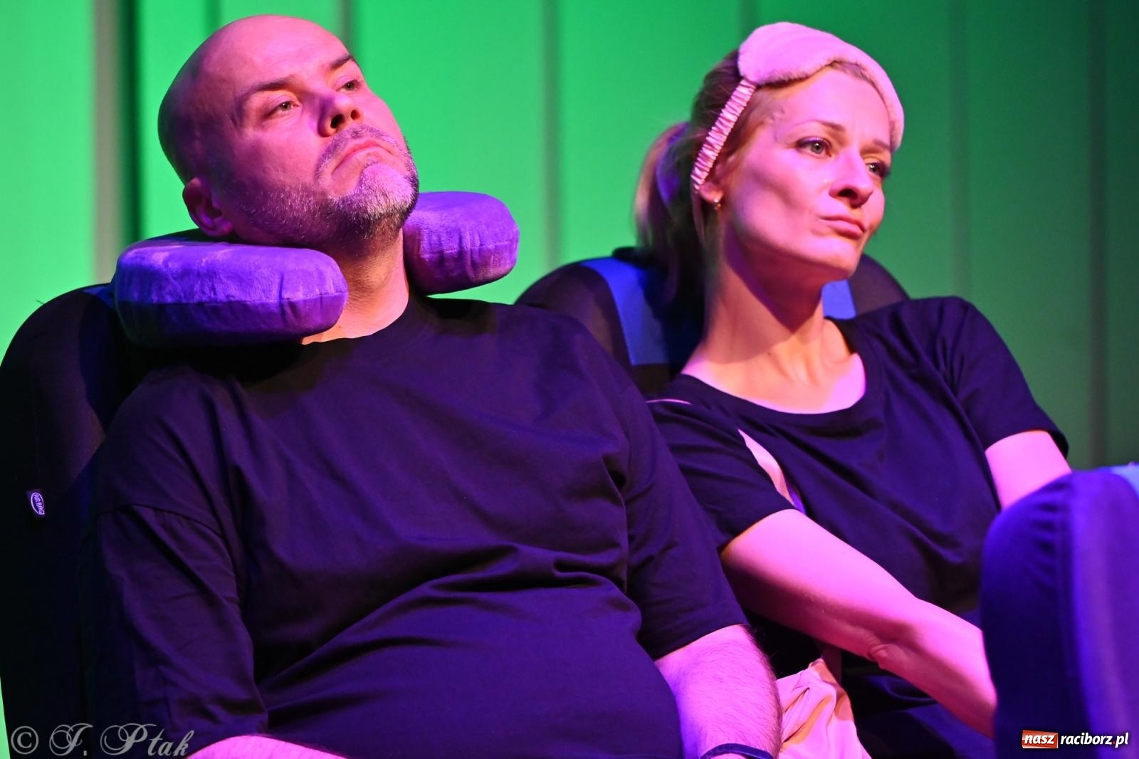 Zdjęcie w galerii na portalu naszraciborz.pl: OFF-ka na wysokich obrotach – drugi dzień festiwalu pełen artystycznych kontrastów [FOTO, WIDEO] wiadomości z regionu