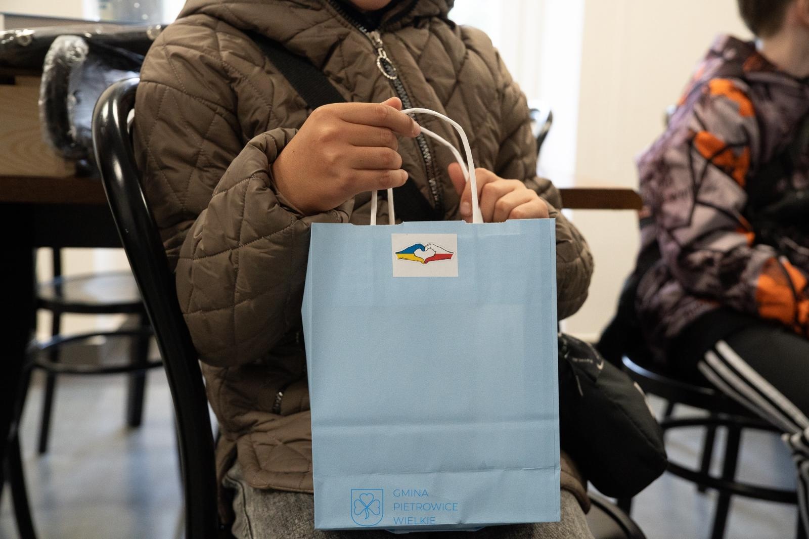 Zdjęcie w galerii na portalu naszraciborz.pl: Autobus dla Kozłowa – nowy rozdział współpracy i przyjaźni pietrowicko-ukraińskiej wiadomości z regionu