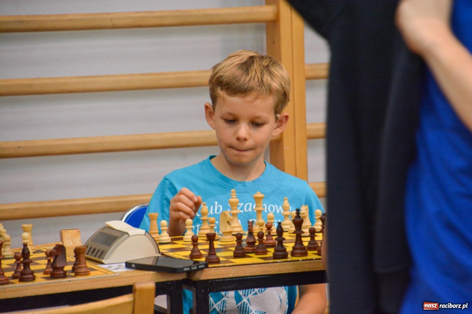 Zdjęcie w galerii na portalu naszraciborz.pl: Rekordowa frekwencja na VI Międzynarodowym Memoriale Szachowym Alfreda Chrobaka w Raciborzu wiadomości z regionu